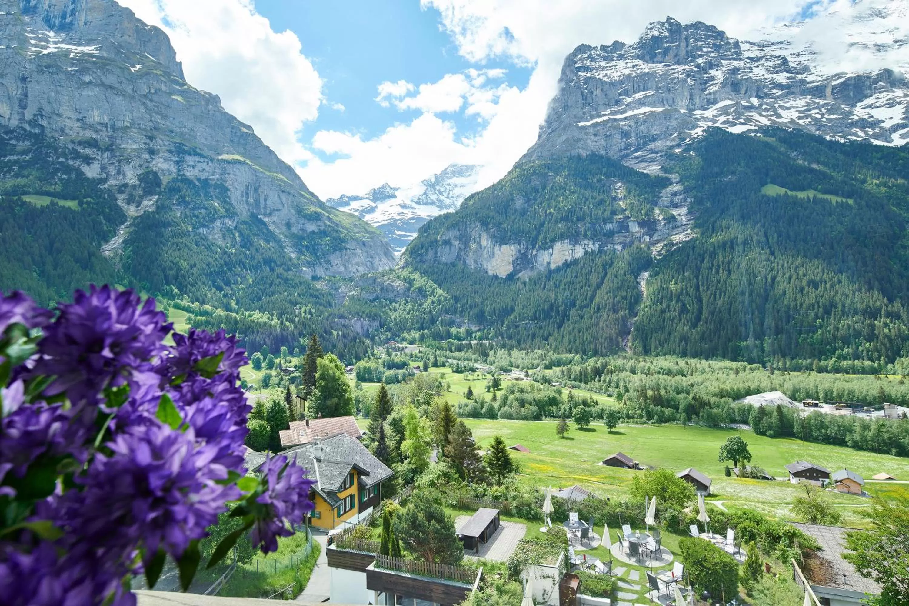 Mountain view in Hotel Spinne Grindelwald