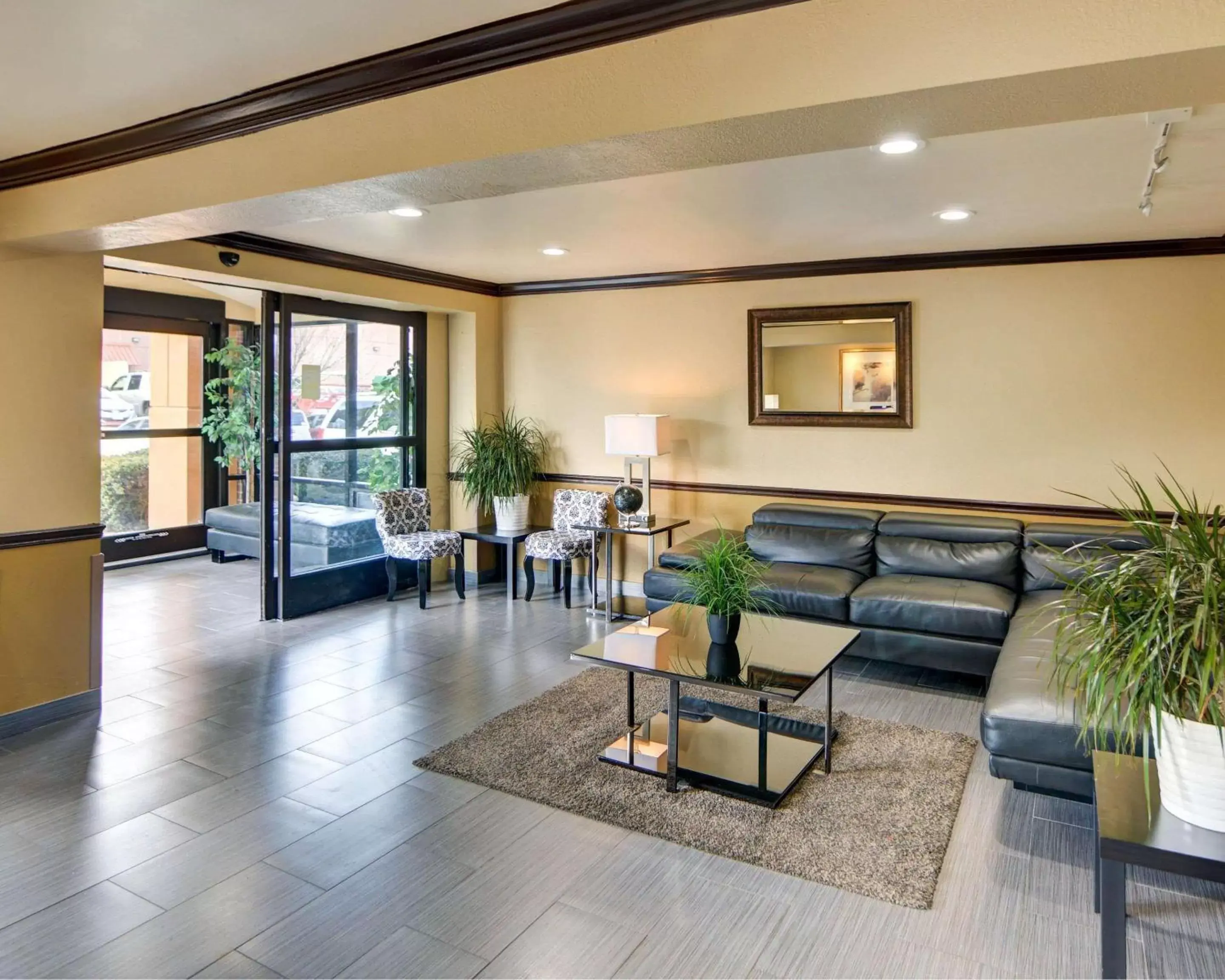 Lobby or reception, Lobby/Reception in Quality Inn DFW Airport North - Irving