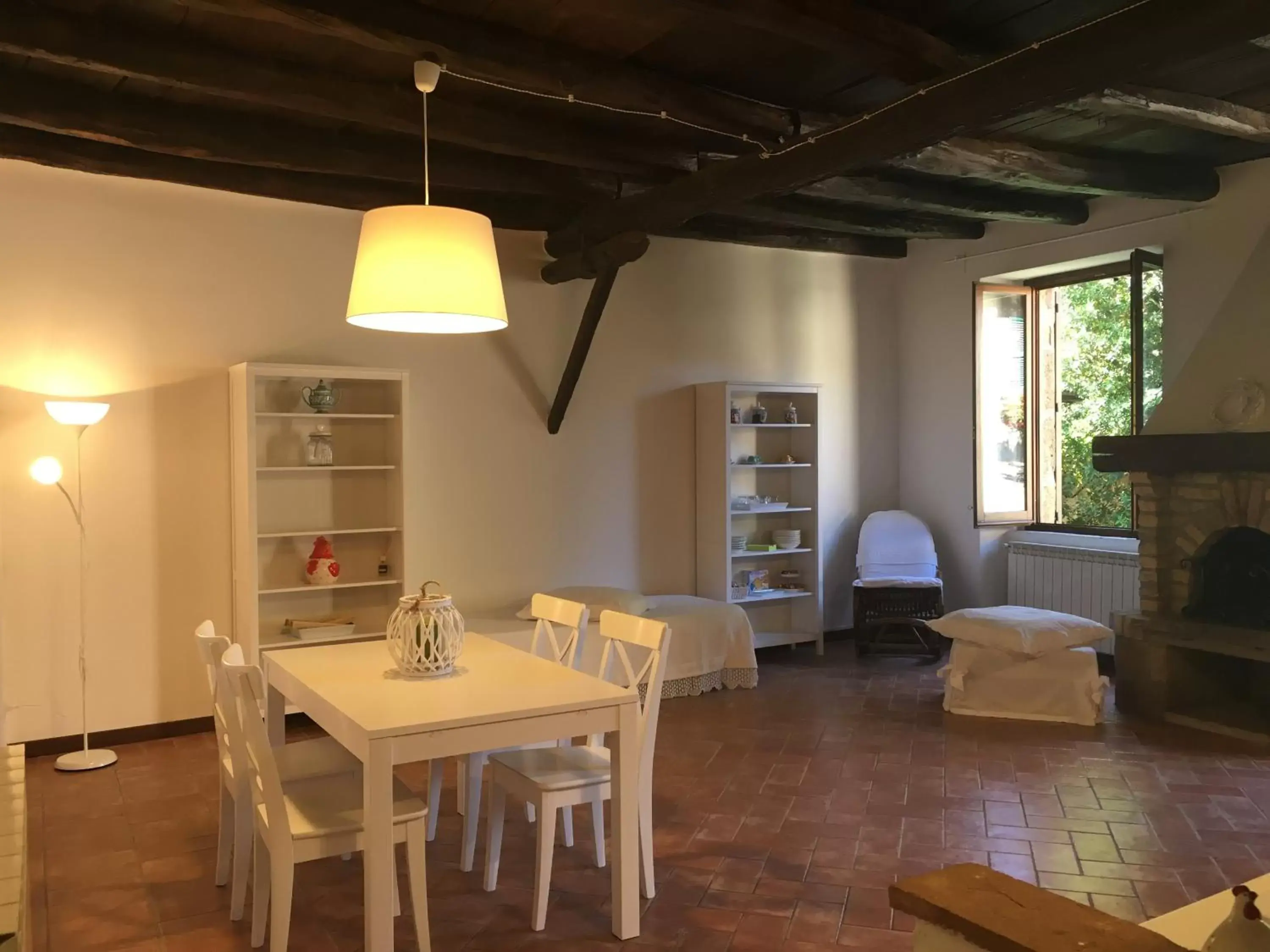 Lounge/Bar in B&B Michelangeli - Private parking