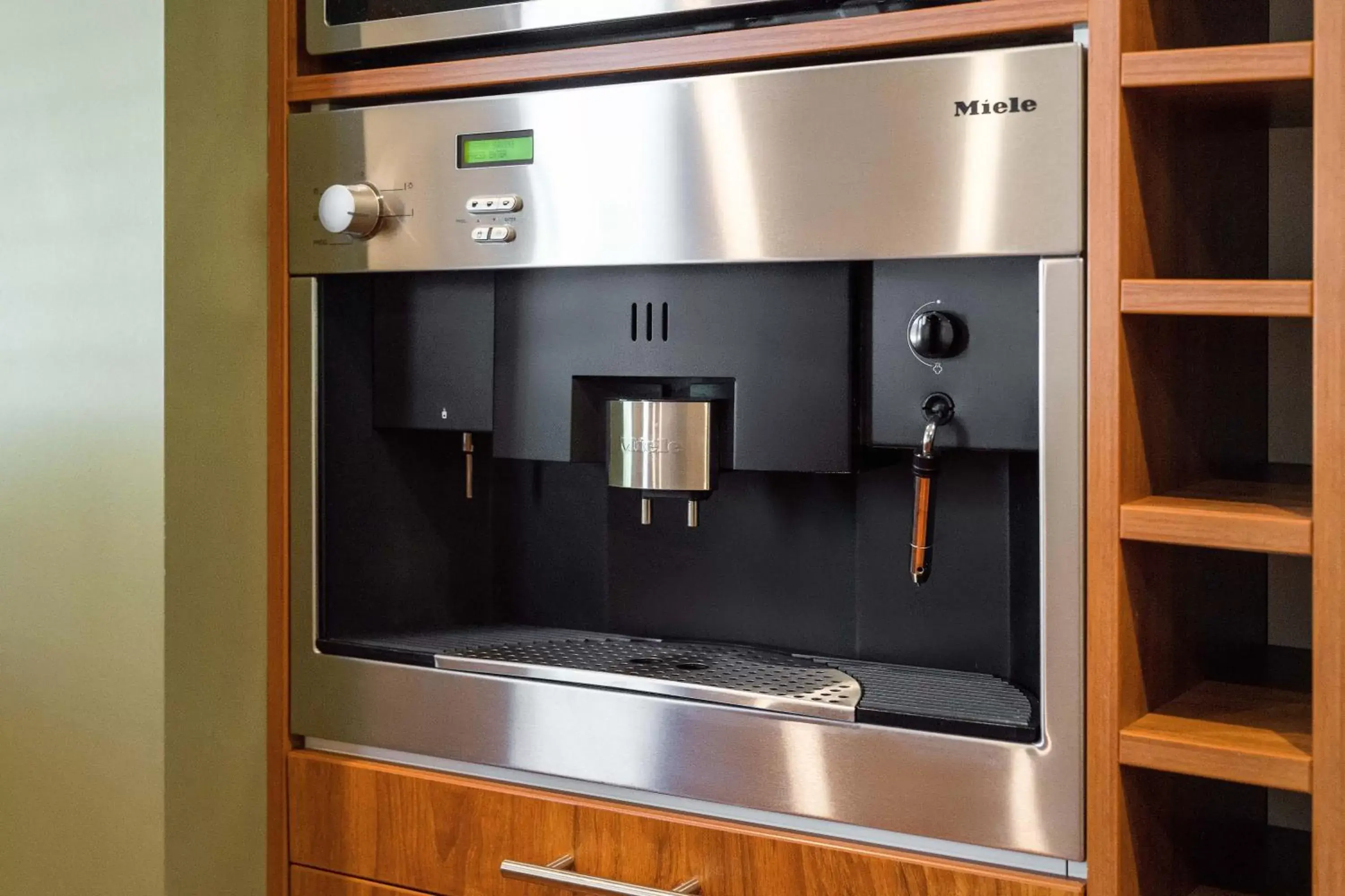 Kitchen/Kitchenette in Wanaka Luxury Apartments