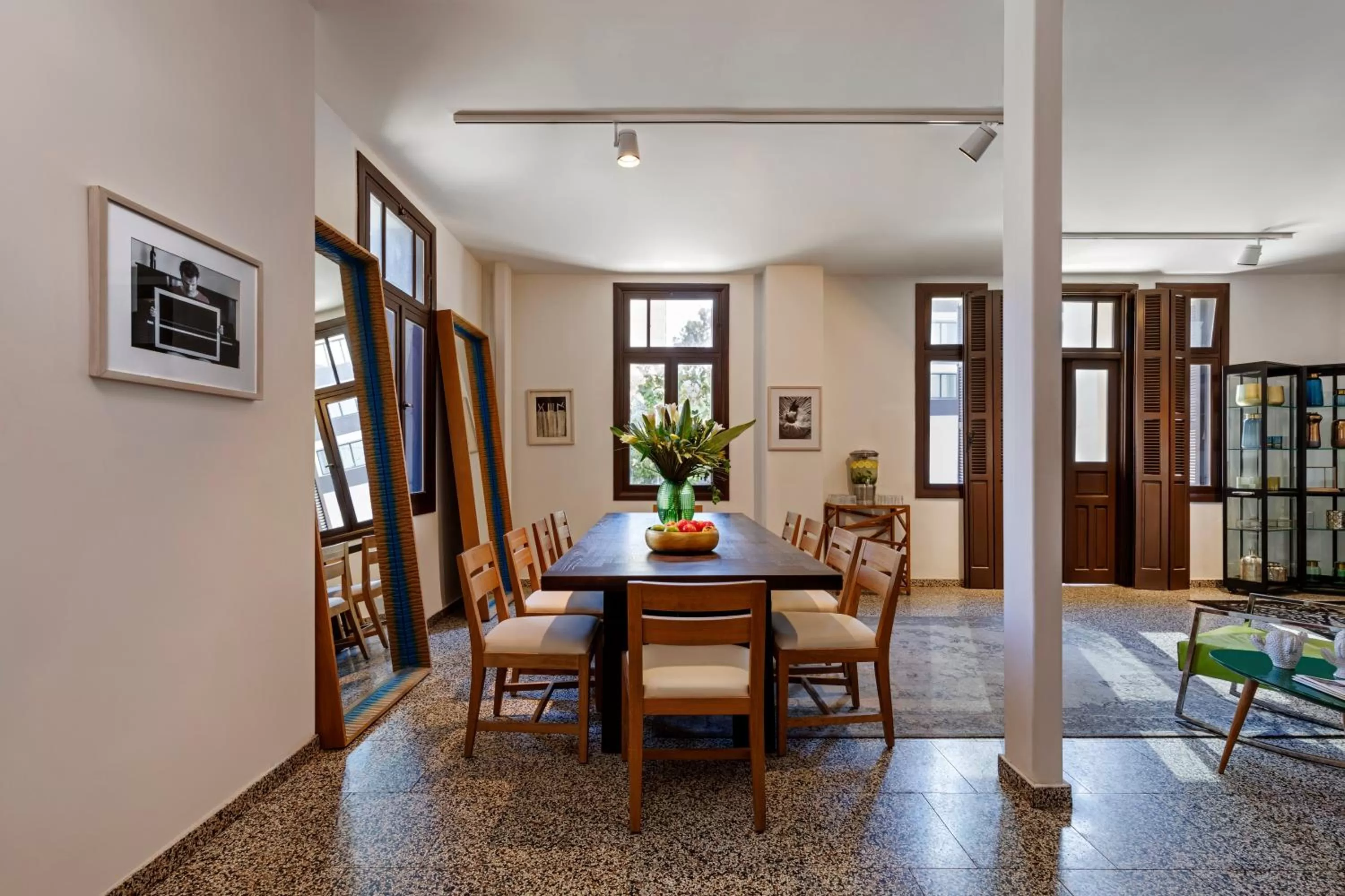 Lobby or reception, Dining Area in Townhouse Residence a member of Brown Hotels