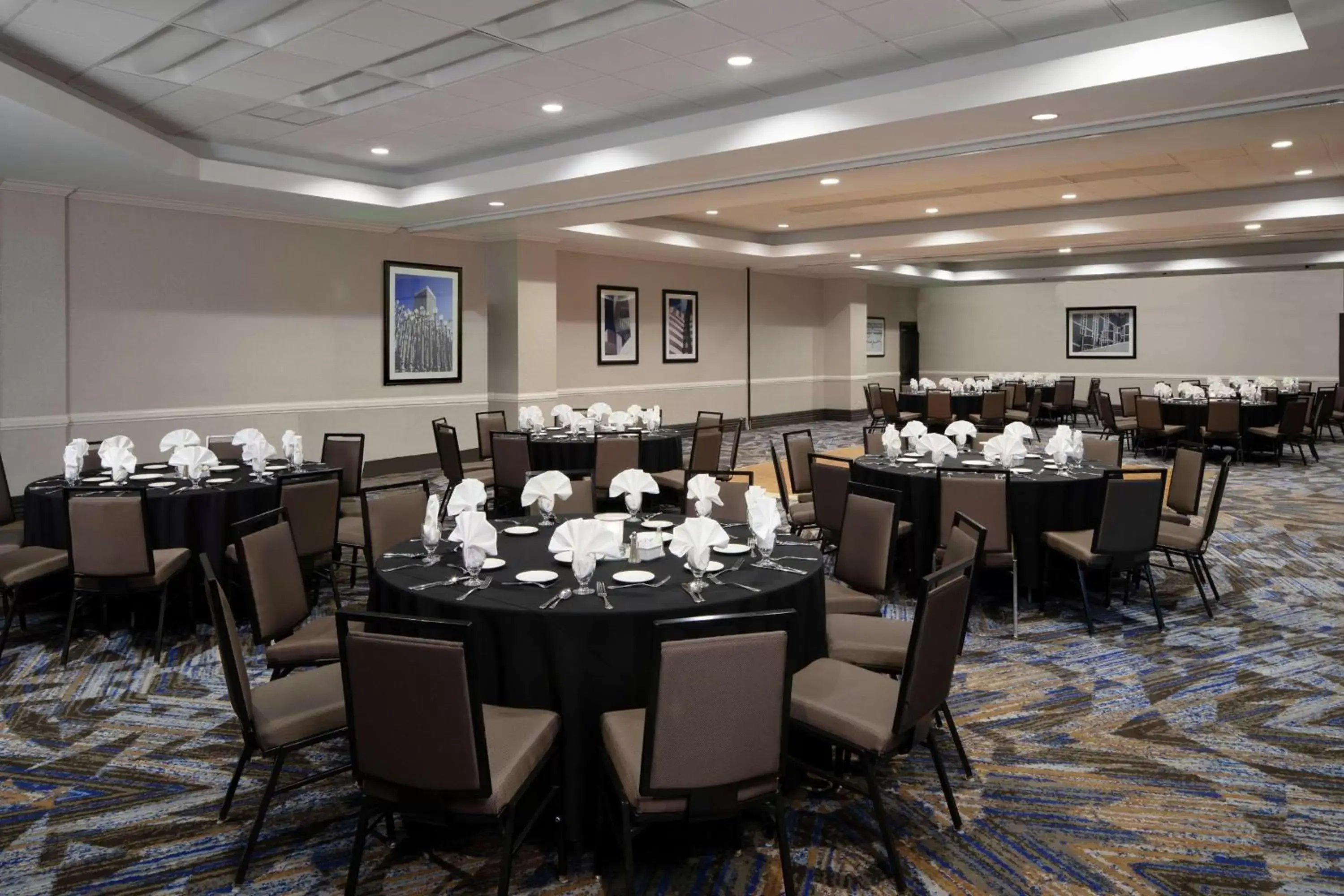 Meeting/conference room, Banquet Facilities in Embassy Suites Los Angeles - International Airport/North