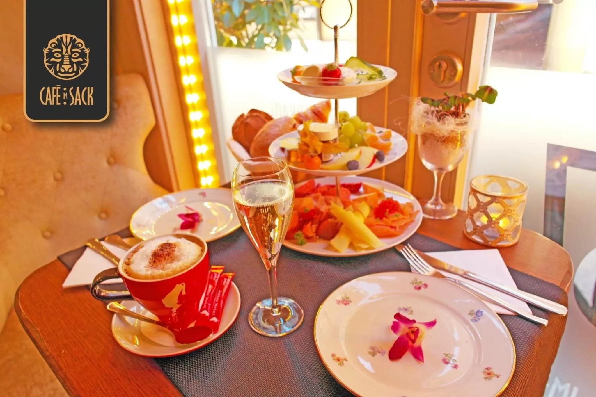 Food and drinks in Hotel Haus im Sack