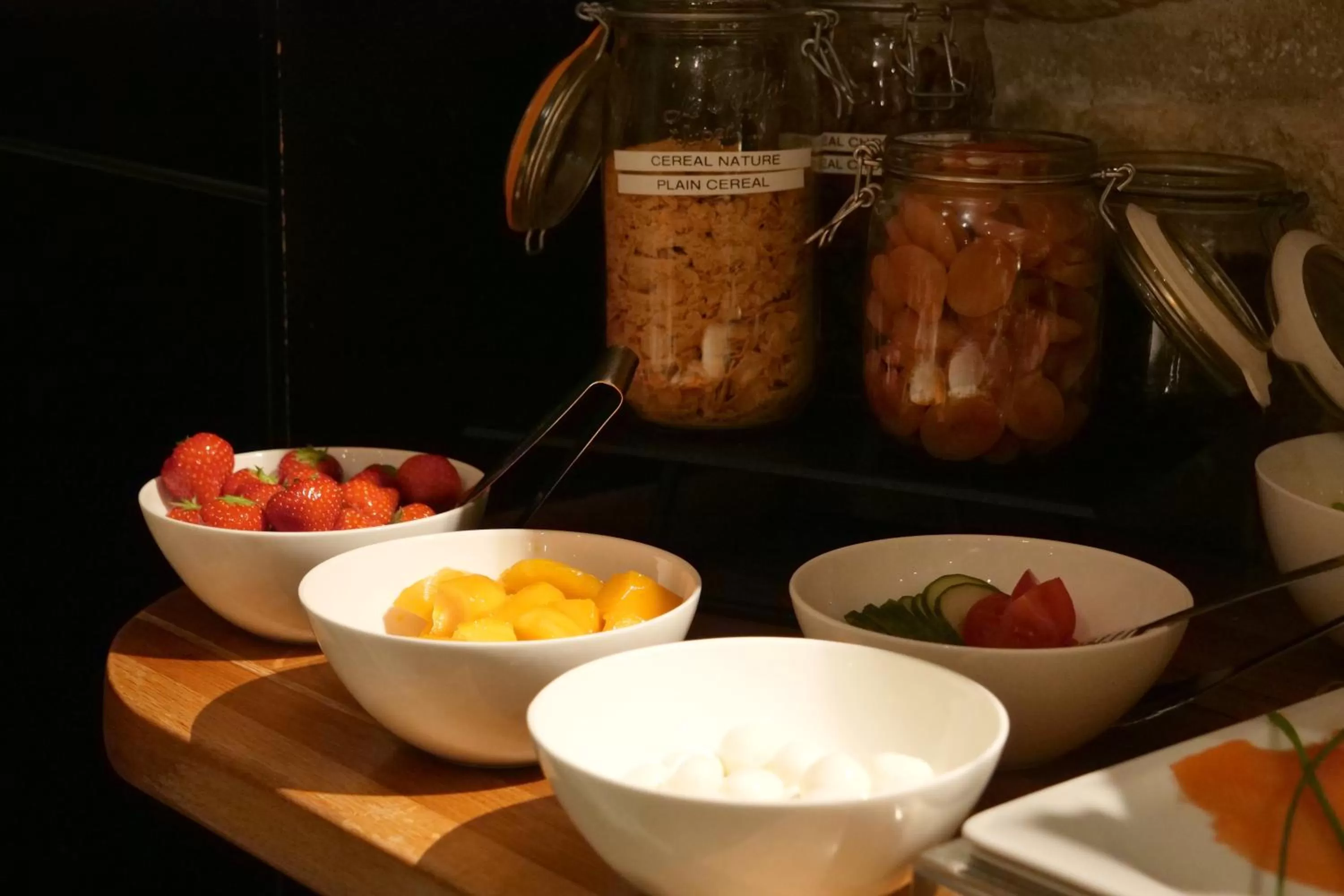 Breakfast in Hôtel de Bellevue Paris Gare du Nord