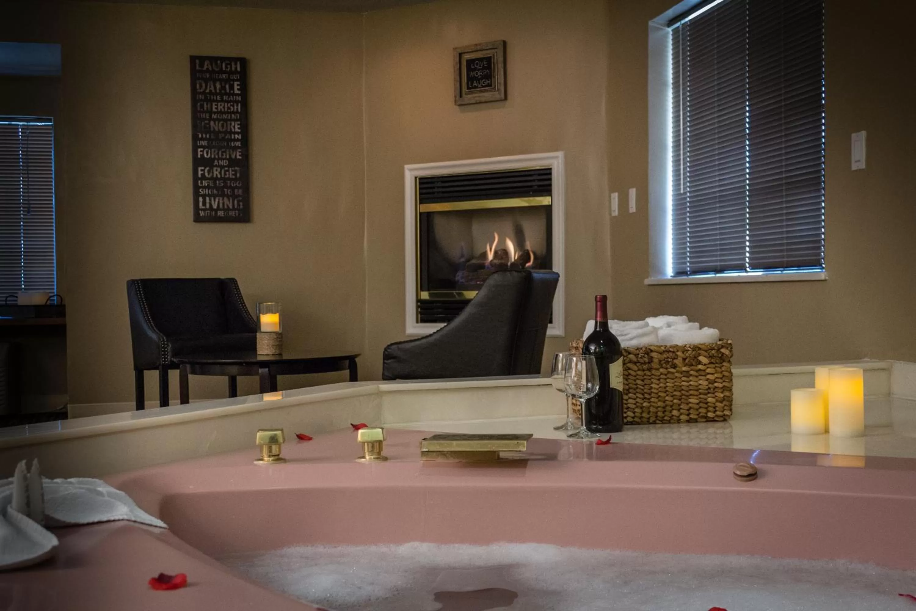 Seating area in Postmarc Hotel and Spa Suites