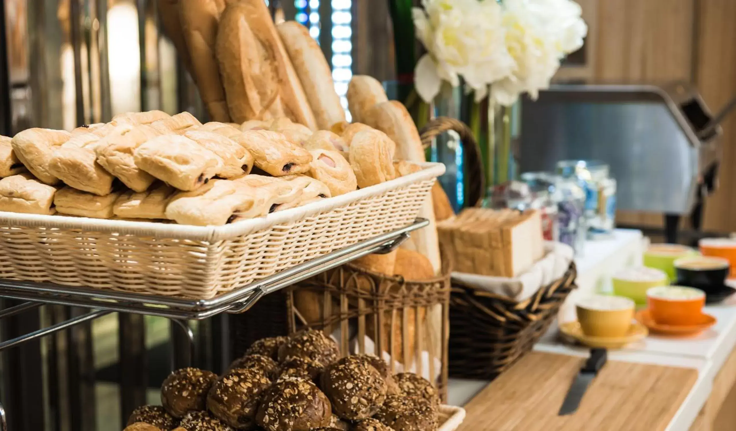 Breakfast, Food in Kaohsiung Chateau de Chine Hotel