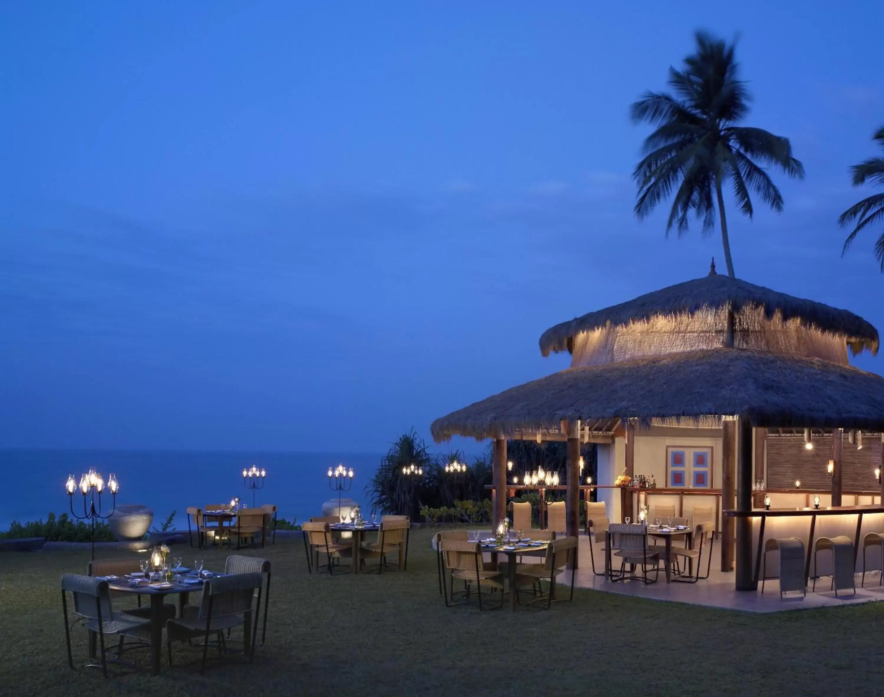 Restaurant/places to eat in Taj Bentota Resort & Spa