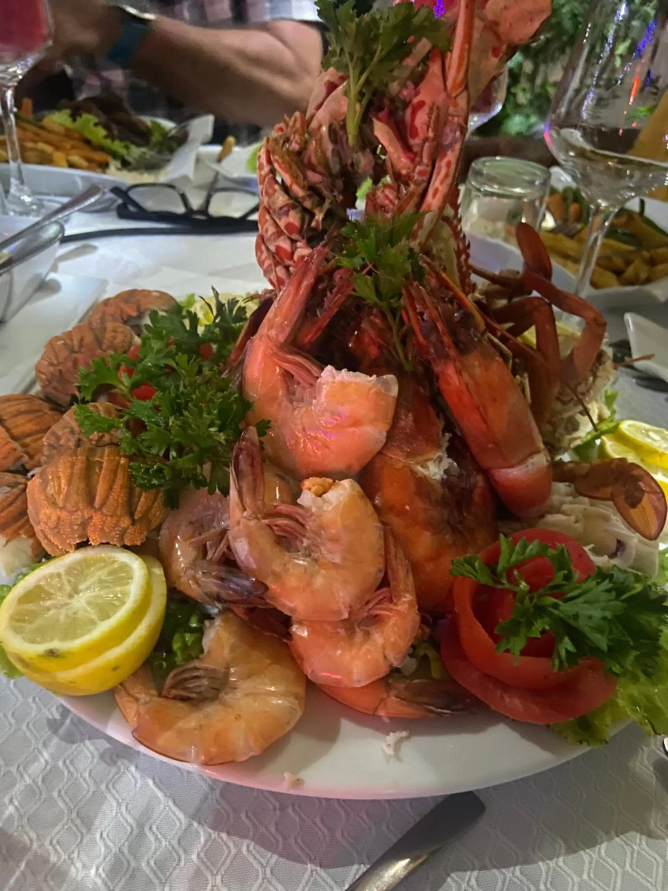 Food and drinks in Hôtel Restaurant Coco Lodge Majunga