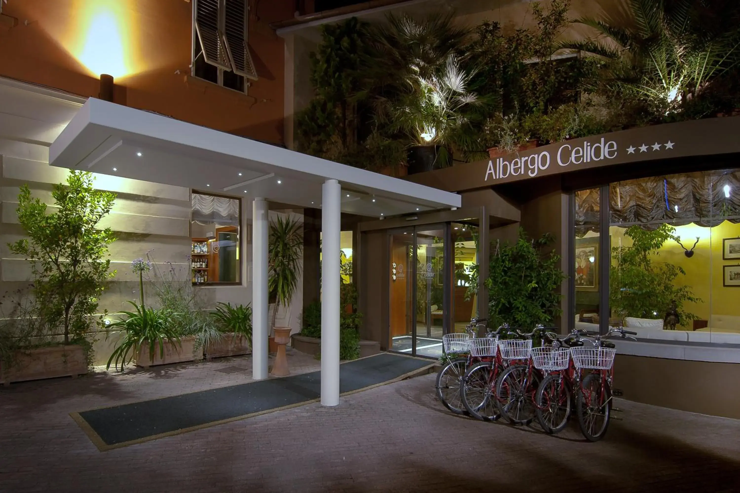 Facade/entrance in Albergo Celide