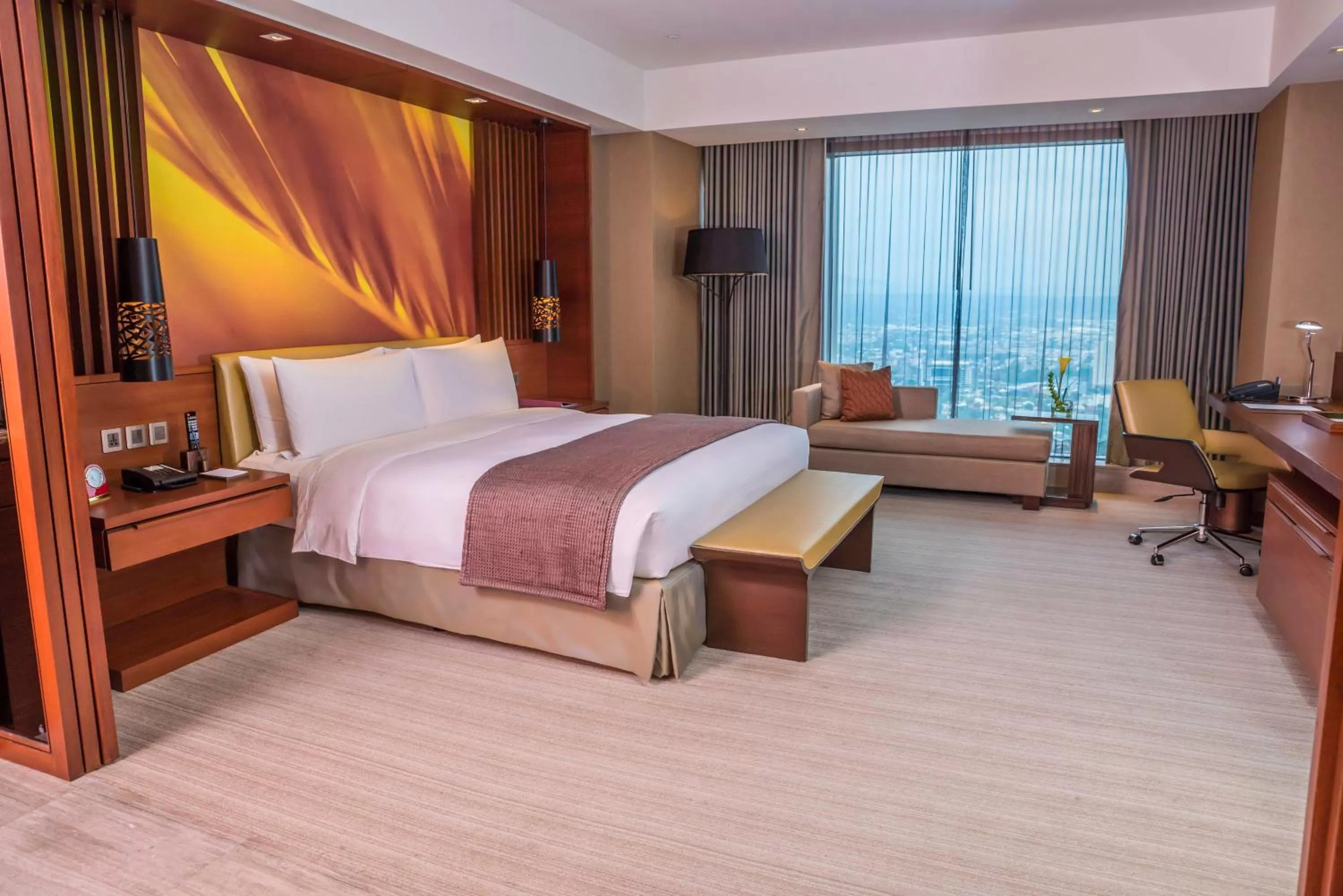 Photo of the whole room, Bed in Marco Polo Ortigas Manila