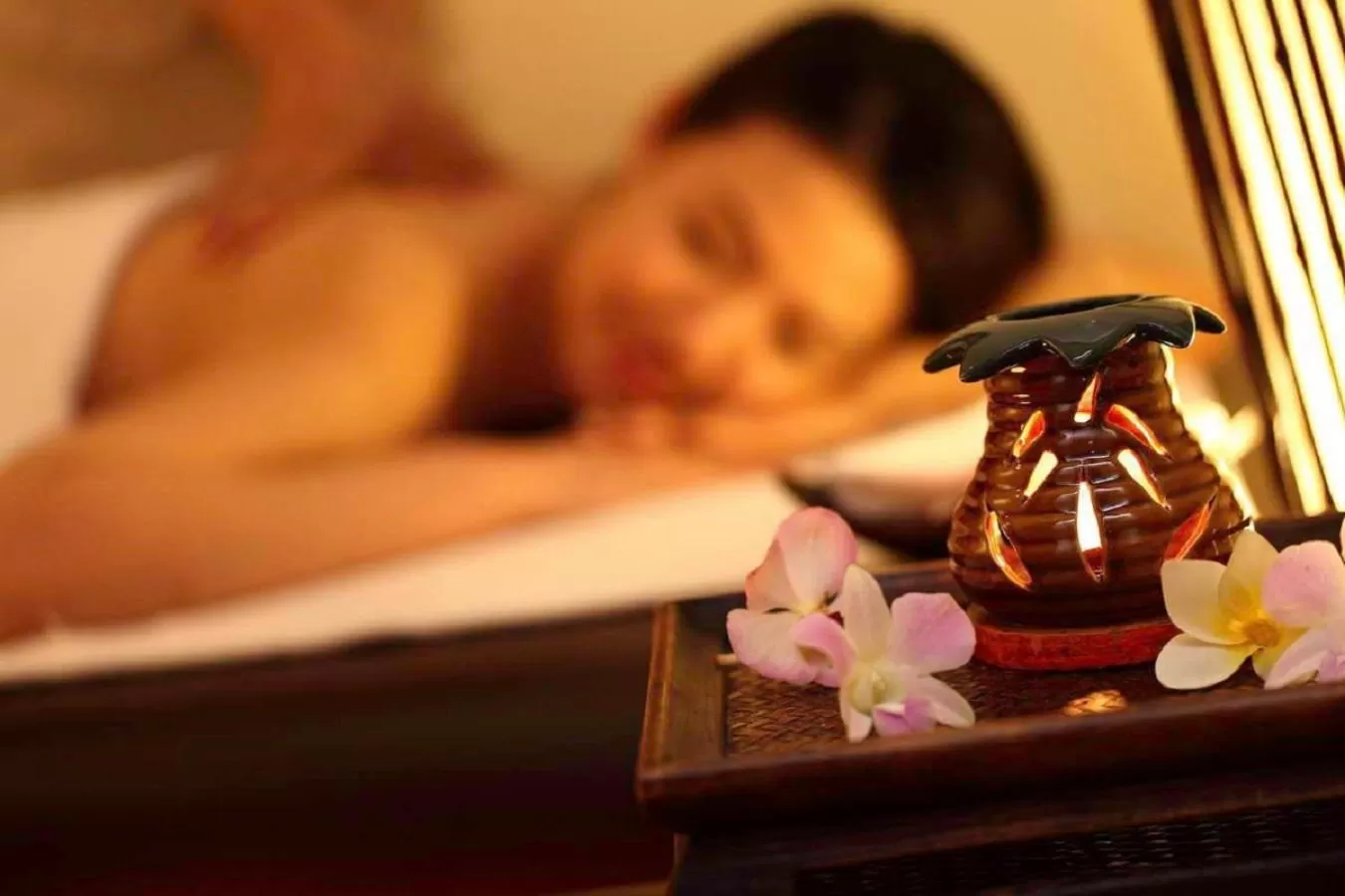 Massage in S.D. Avenue Hotel