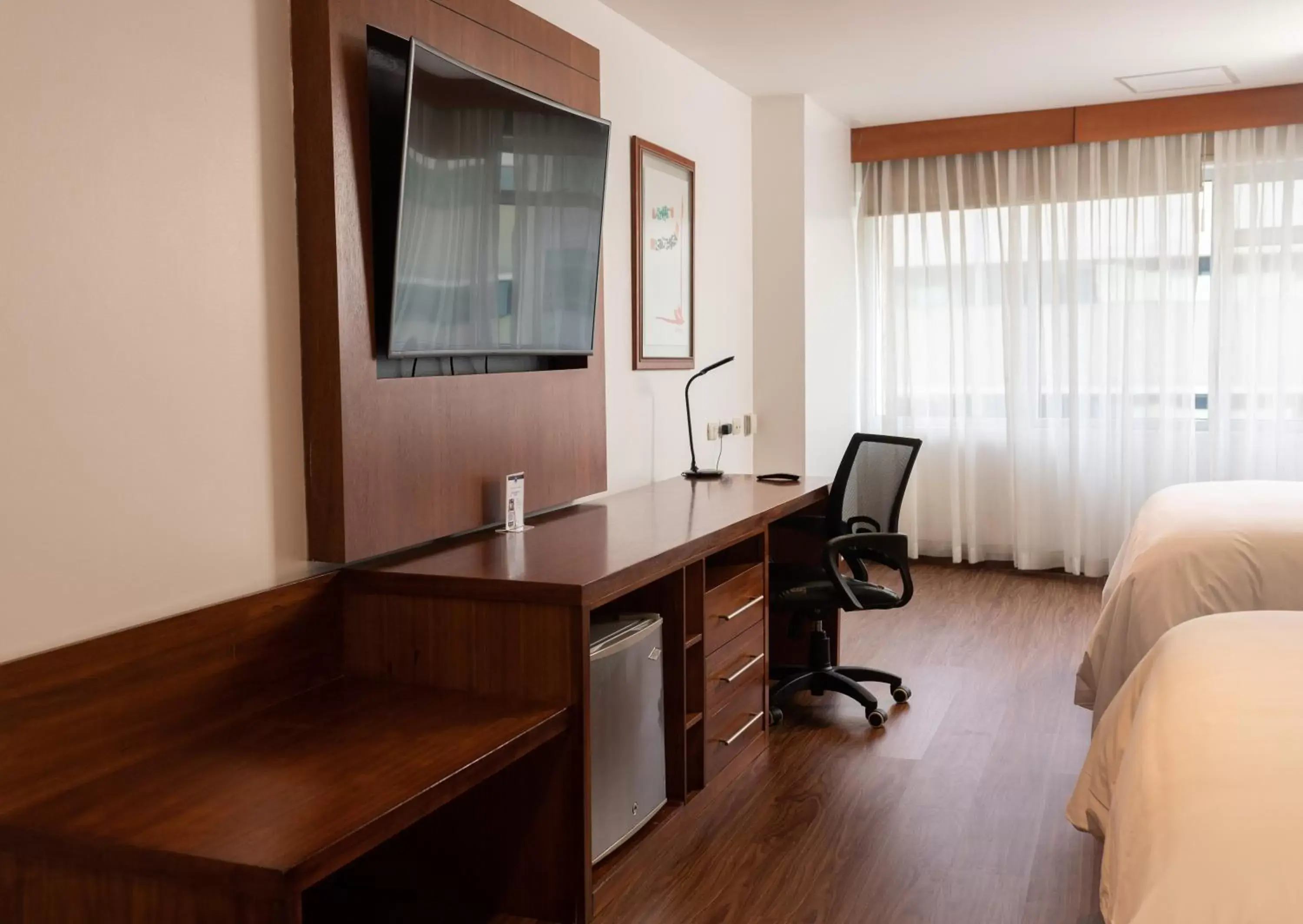 TV and multimedia, TV/Entertainment Center in TRYP by Wyndham Guayaquil