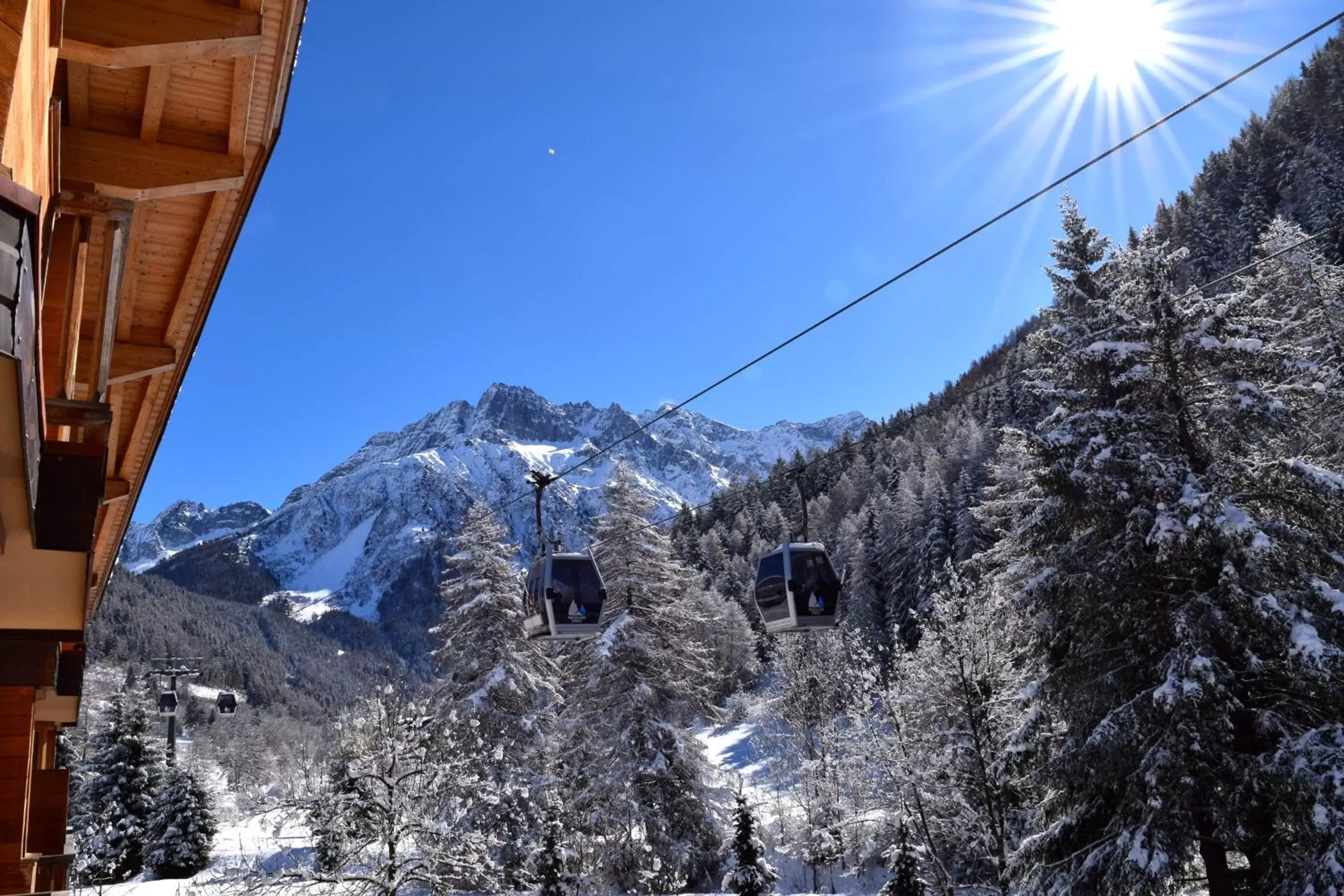 Mountain view, Winter in Hotel Garni Pegrà