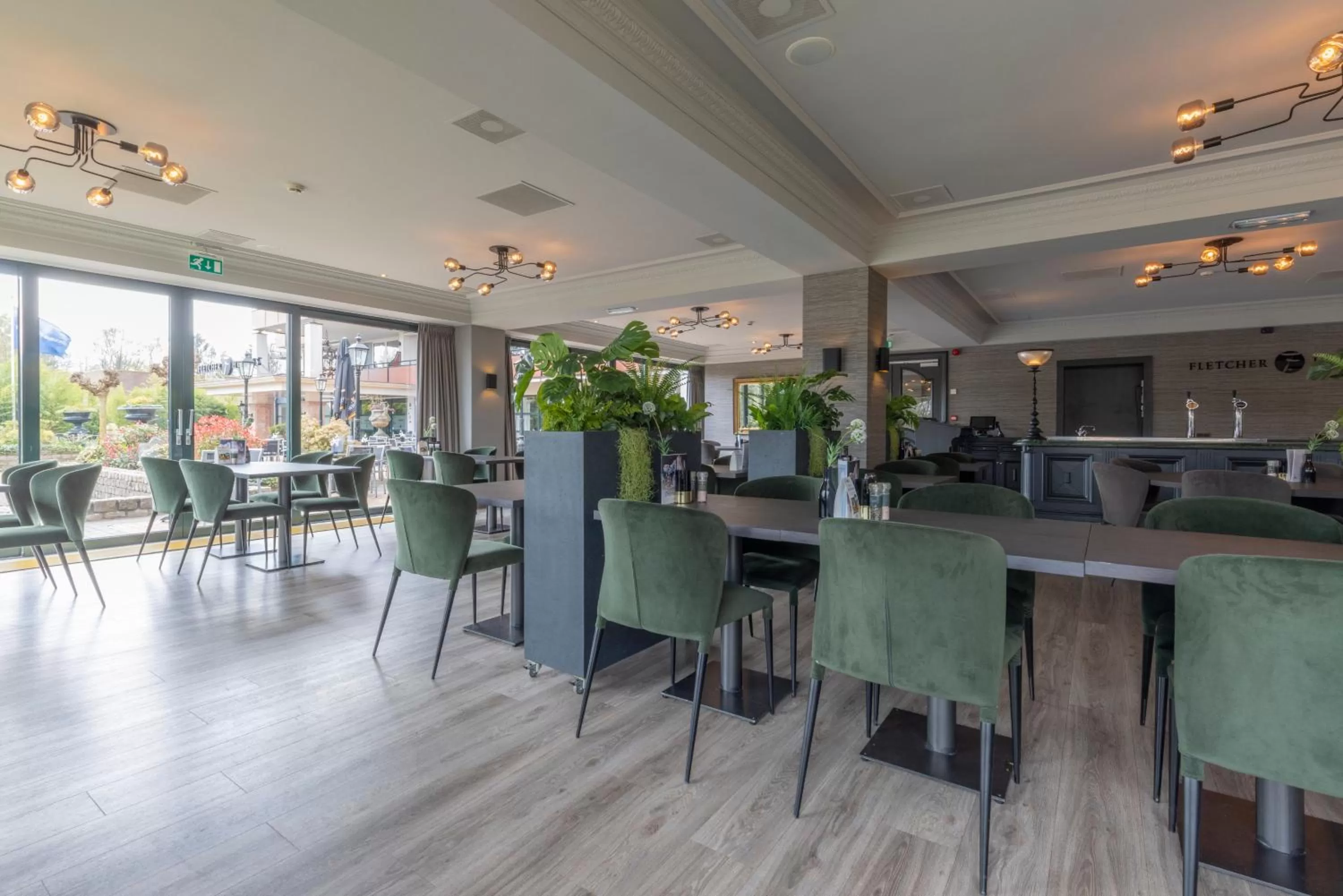 Restaurant/places to eat in Fletcher Familiehotel De Hunzebergen