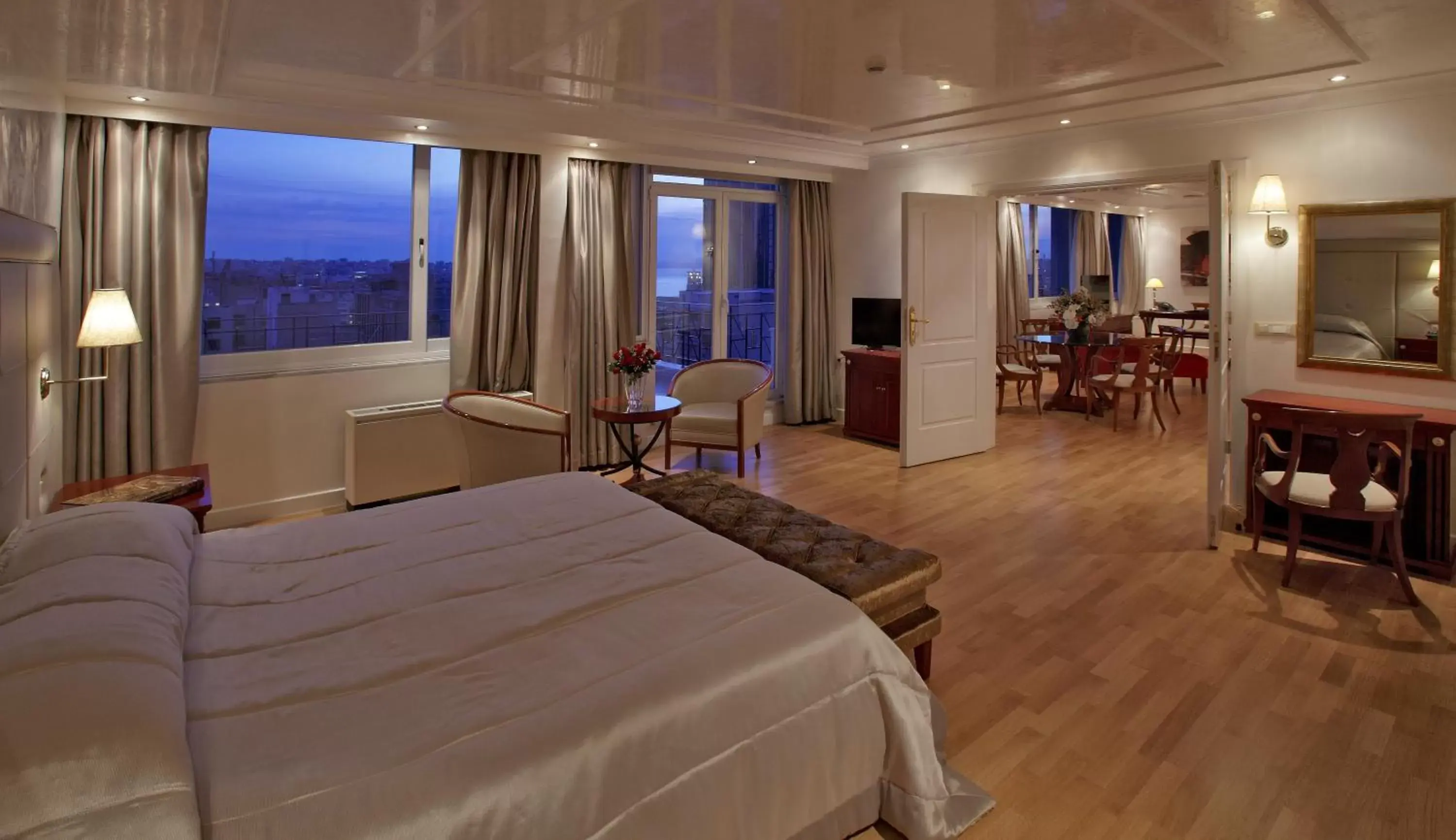 Photo of the whole room in Piraeus Theoxenia Hotel