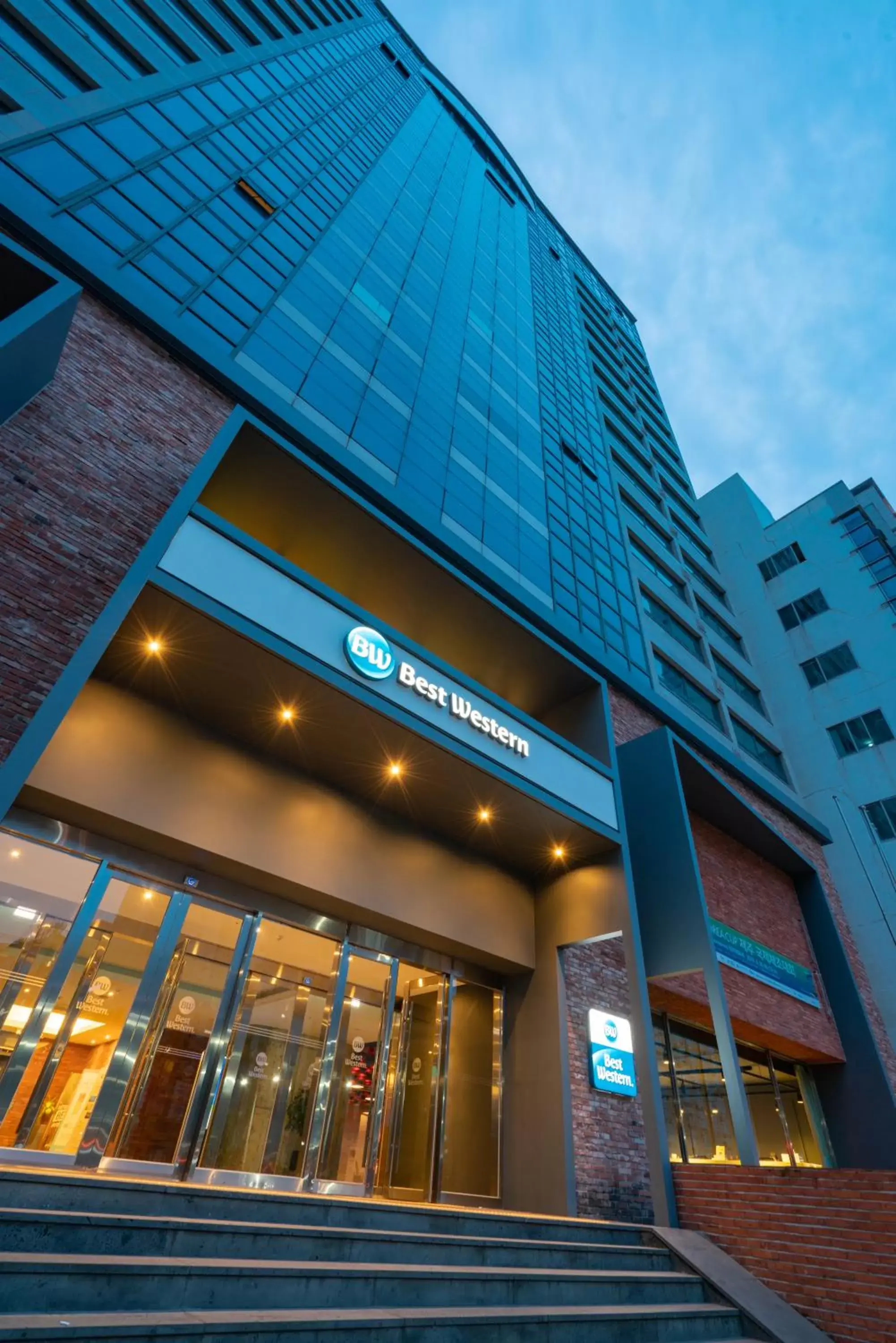 Facade/entrance, Property Building in Best Western Jeju Hotel