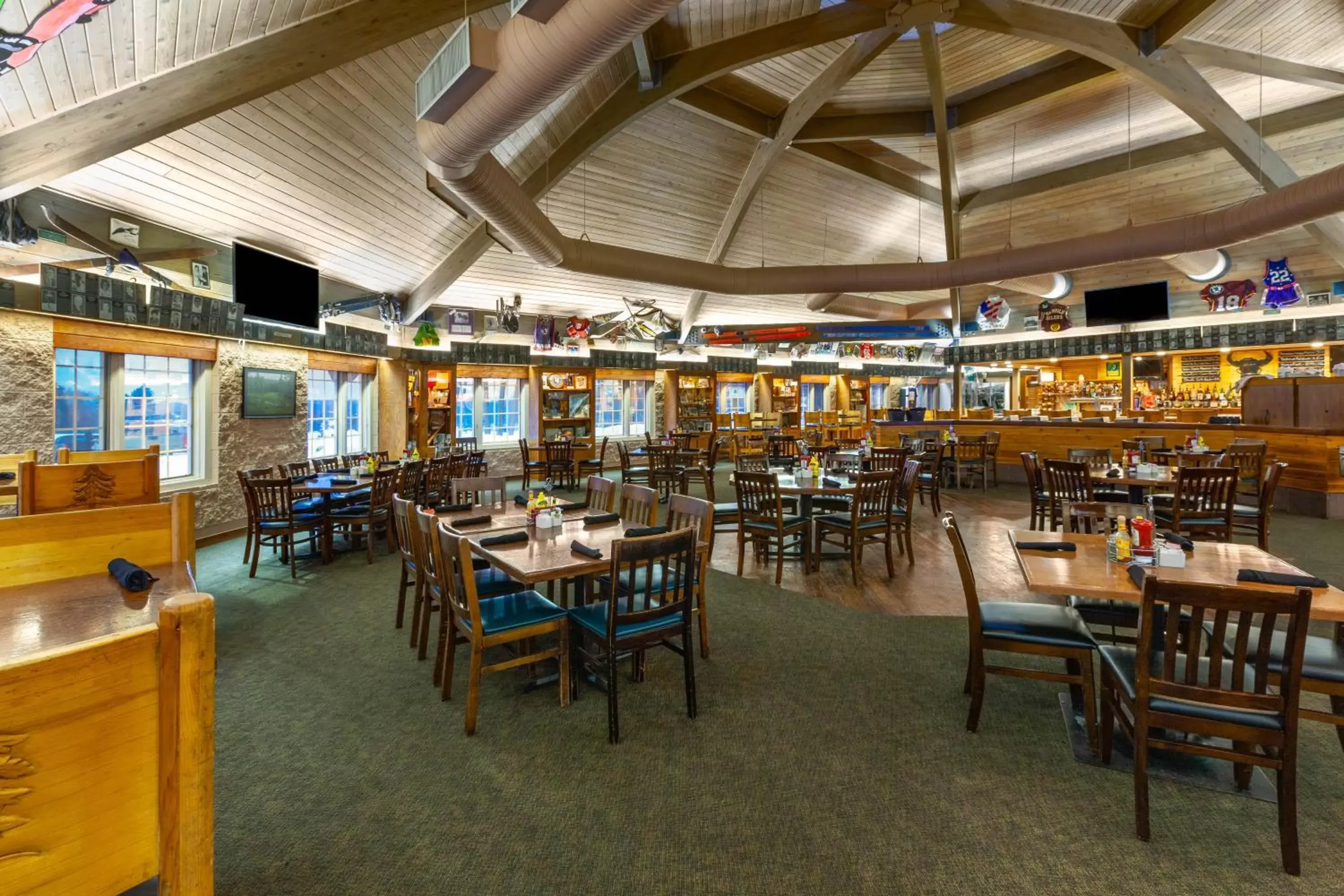 Restaurant/places to eat in Pine Mountain Resort Restaurant/places to eat in Pine Mountain Resort