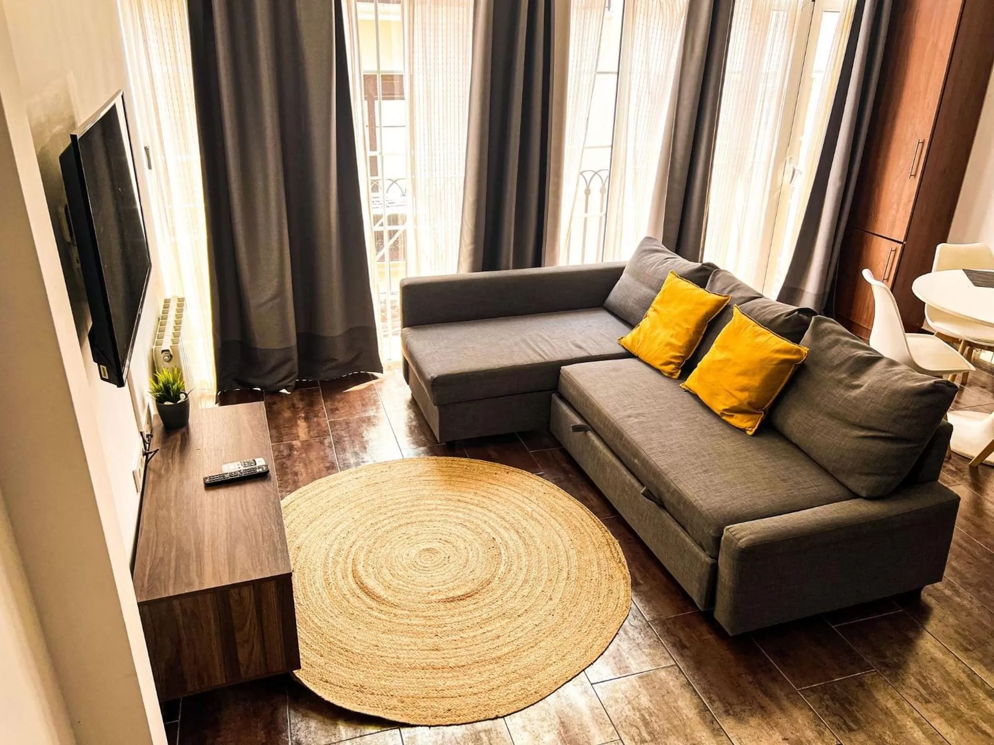 Mush Rooms Apartments