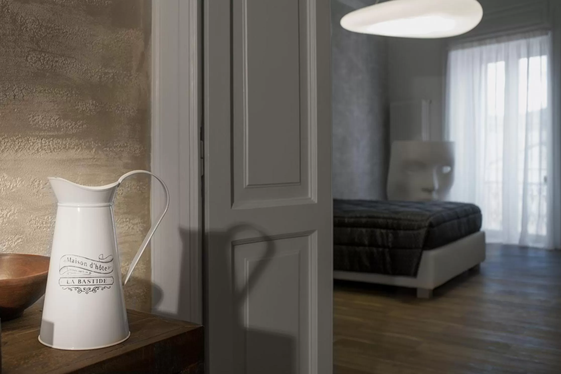 Day, Bed in Ferrari Suite