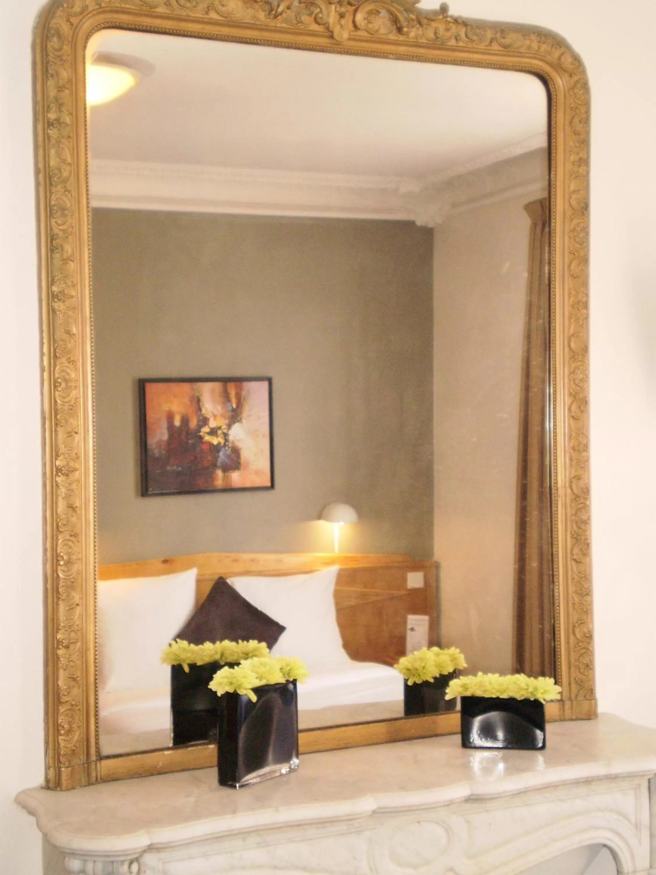 Decorative detail, Bed in Hotel Corona -Rodier-