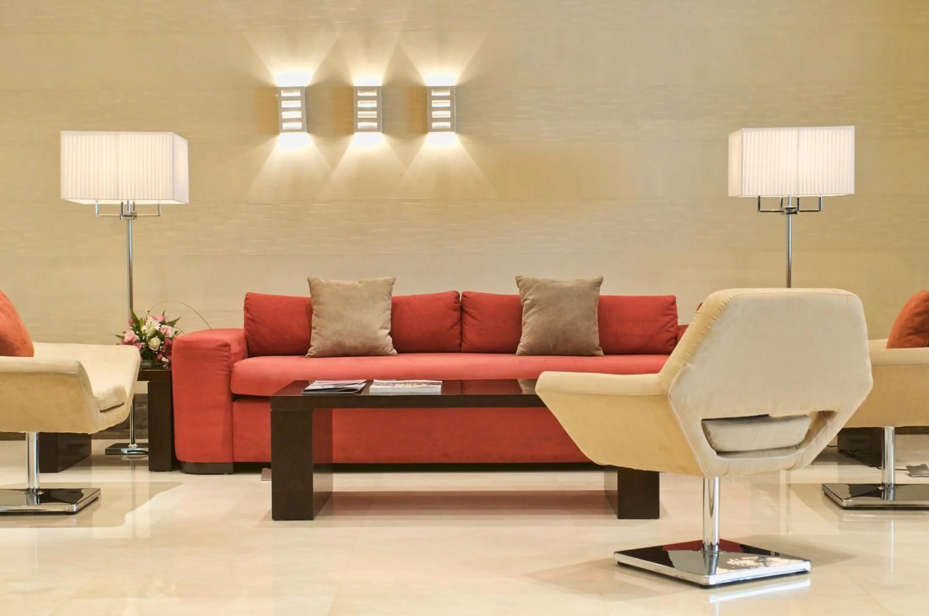 Lobby or reception in City Seasons Hotel & Suites Muscat