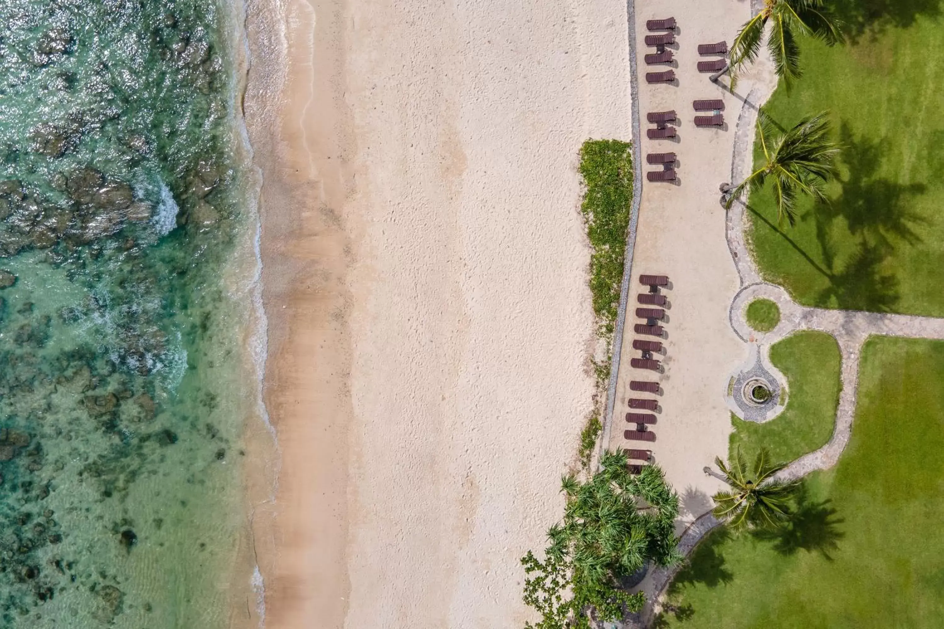 Beach, Bird's-eye View in Phuket Marriott Resort & Spa, Merlin Beach