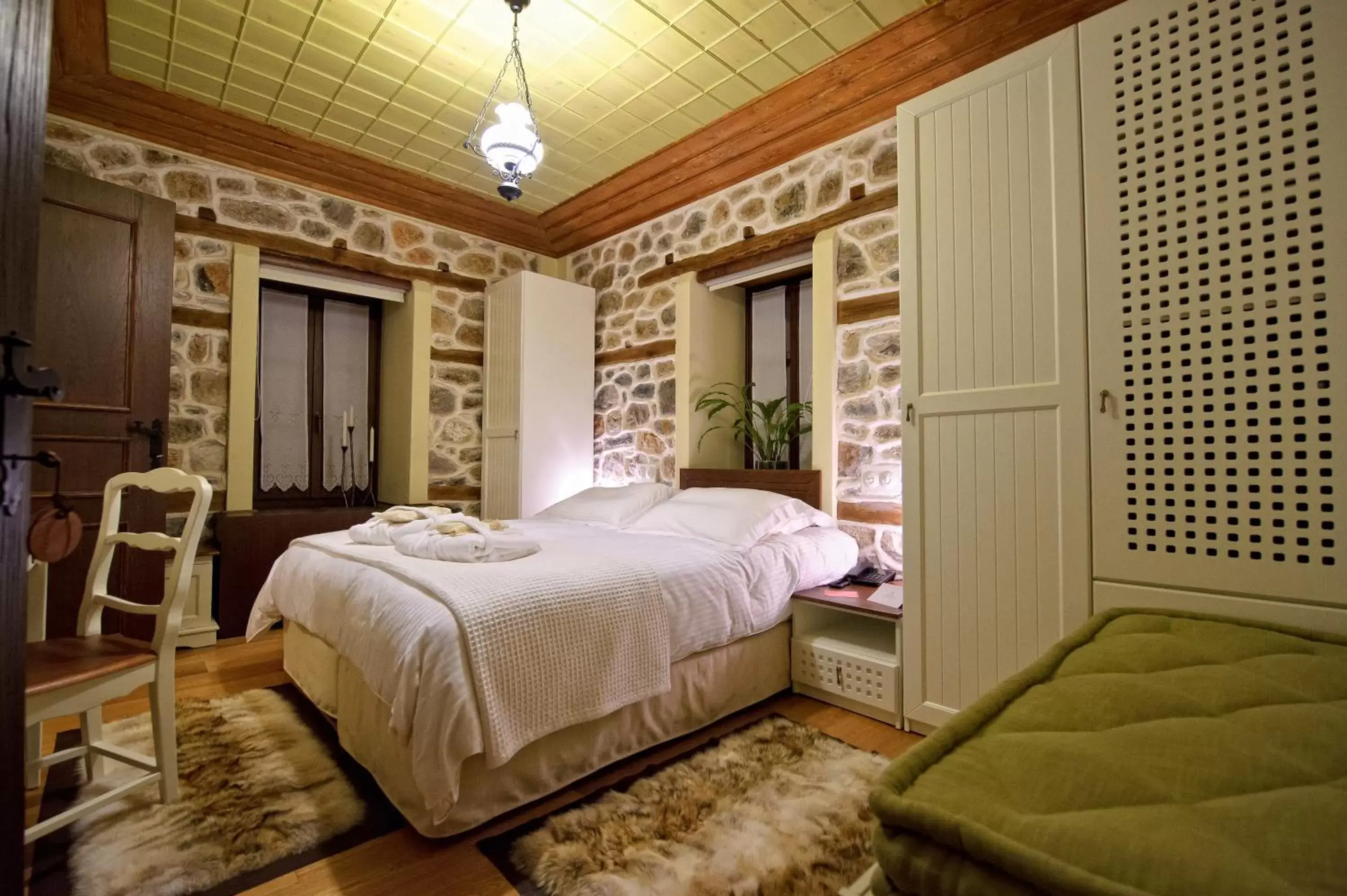 Deluxe Double or Twin Room in Orologopoulos Mansion Luxury Hotel Deluxe Double or Twin Room in Orologopoulos Mansion Luxury Hotel