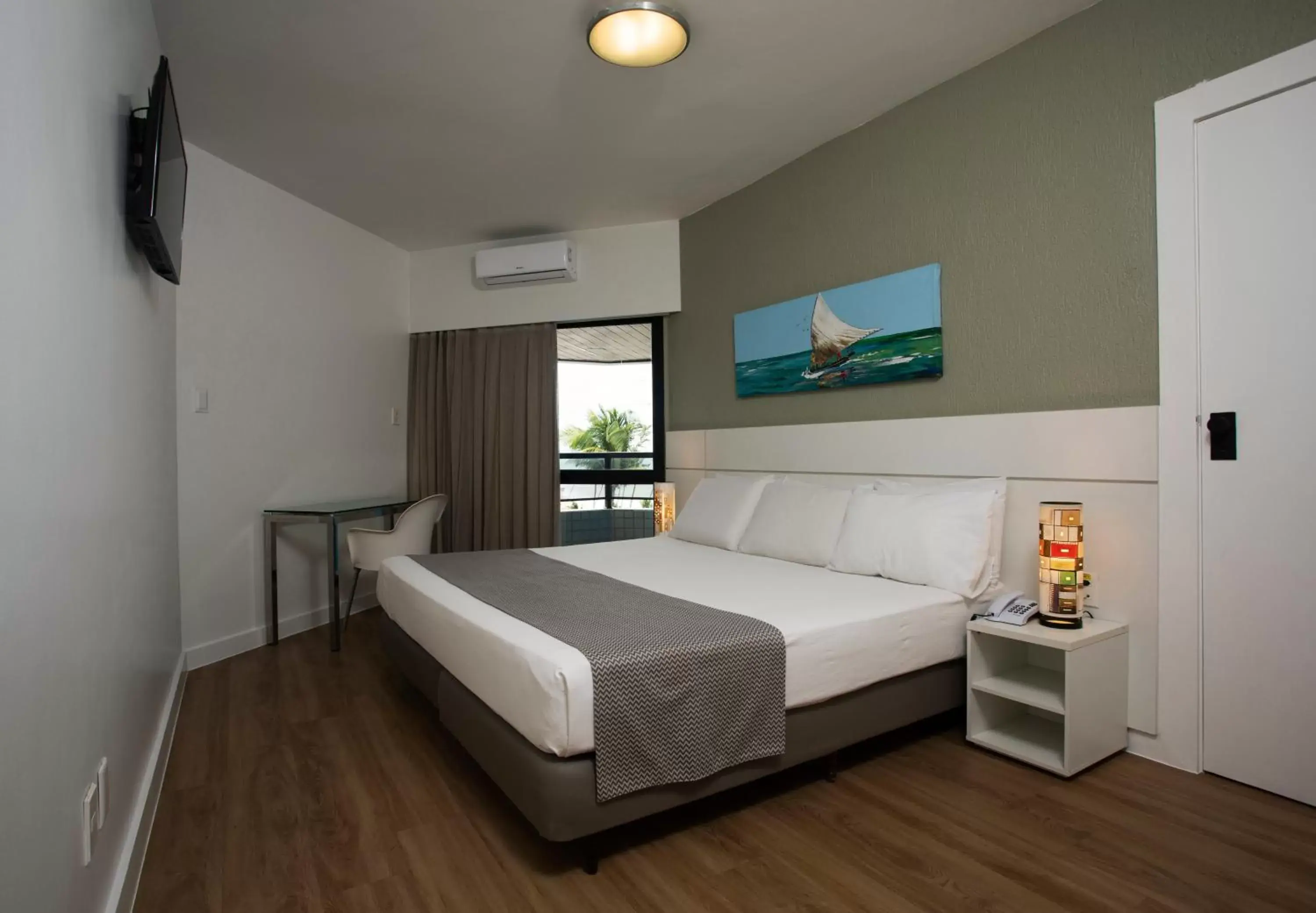Bedroom, Bed in Maceió Atlantic Suites Bedroom, Bed in Maceió Atlantic Suites