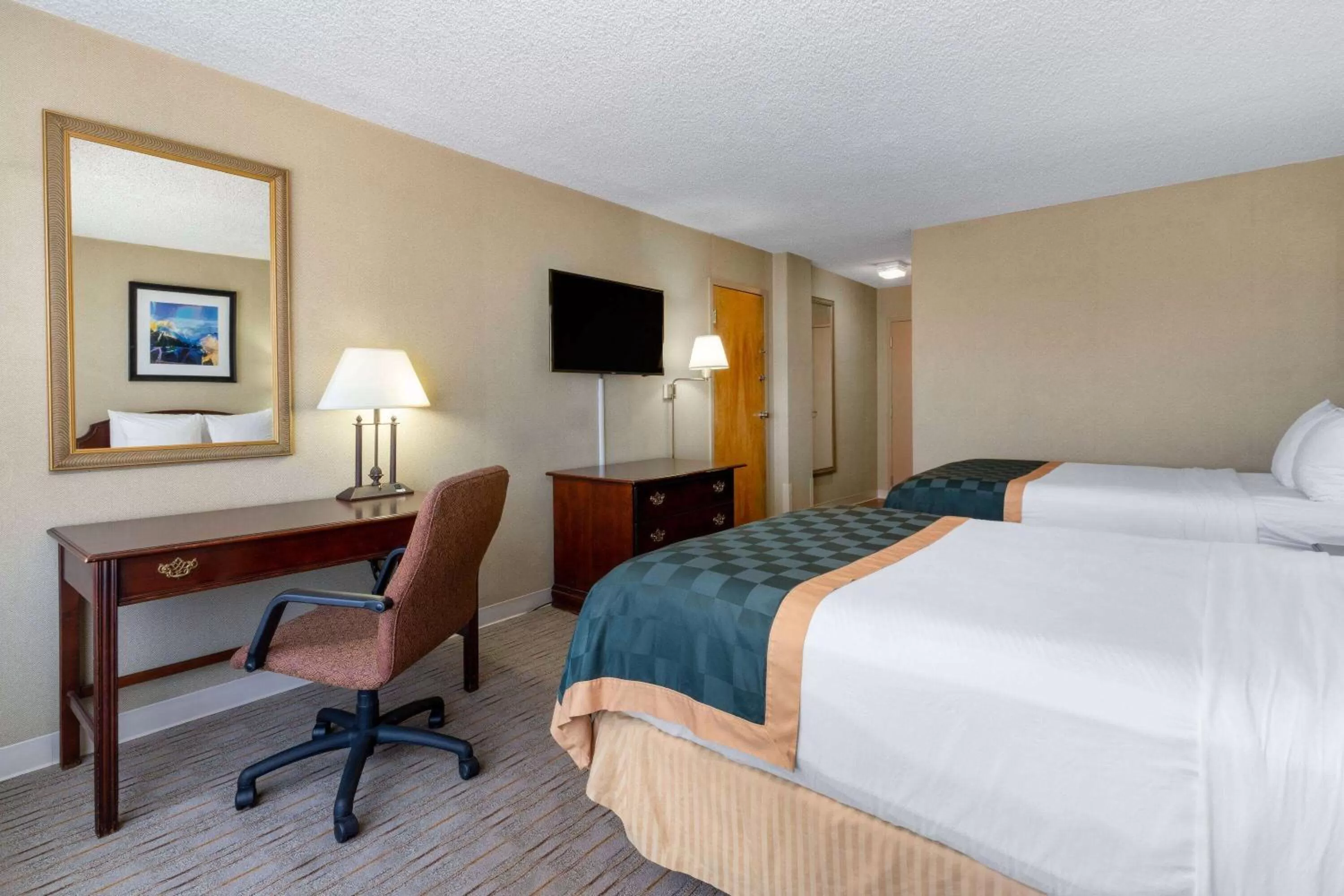 Photo of the whole room, Bed in Ramada by Wyndham Reno Hotel & Casino