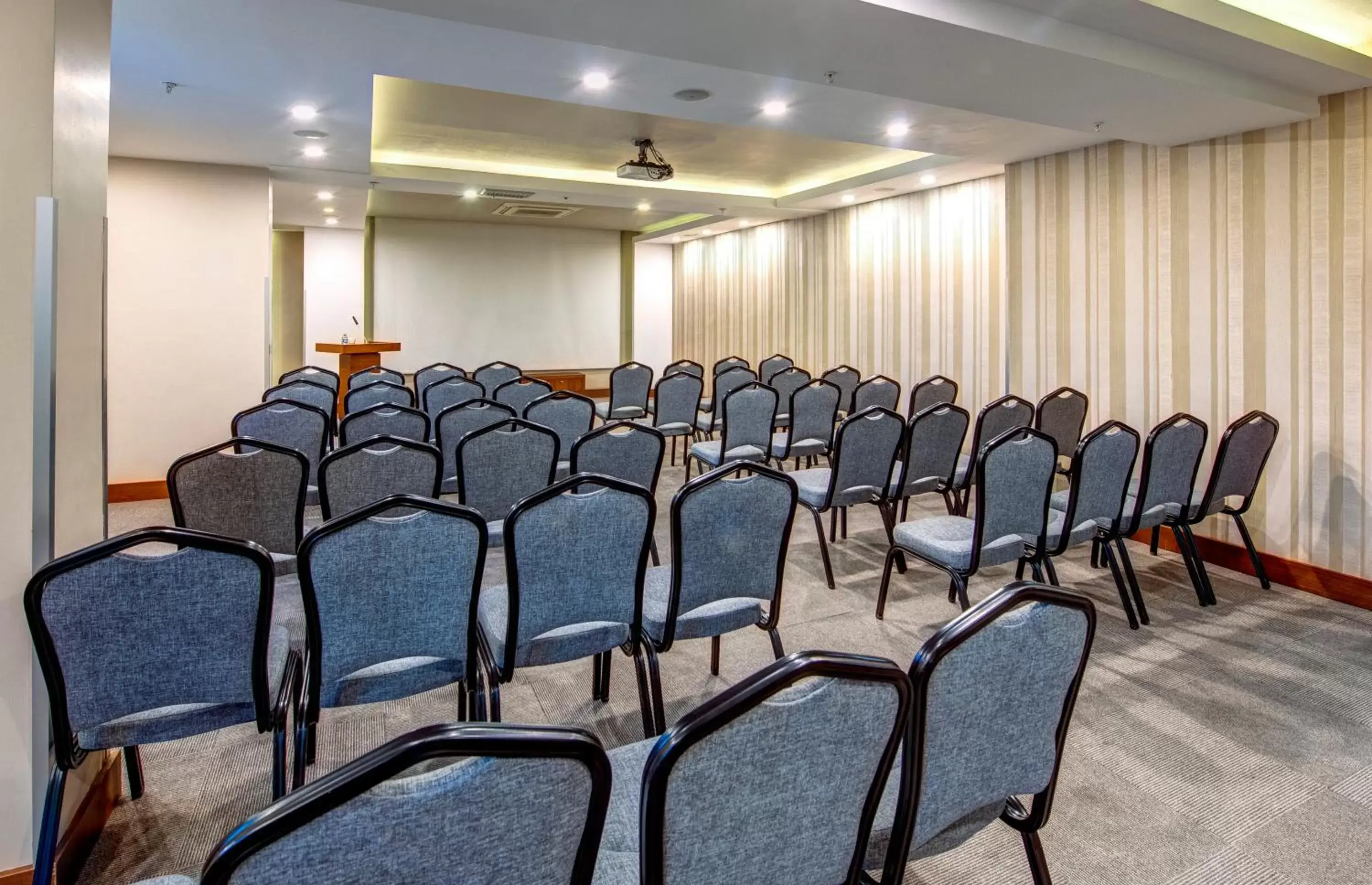 Meeting/conference room in Bera Konya Hotel