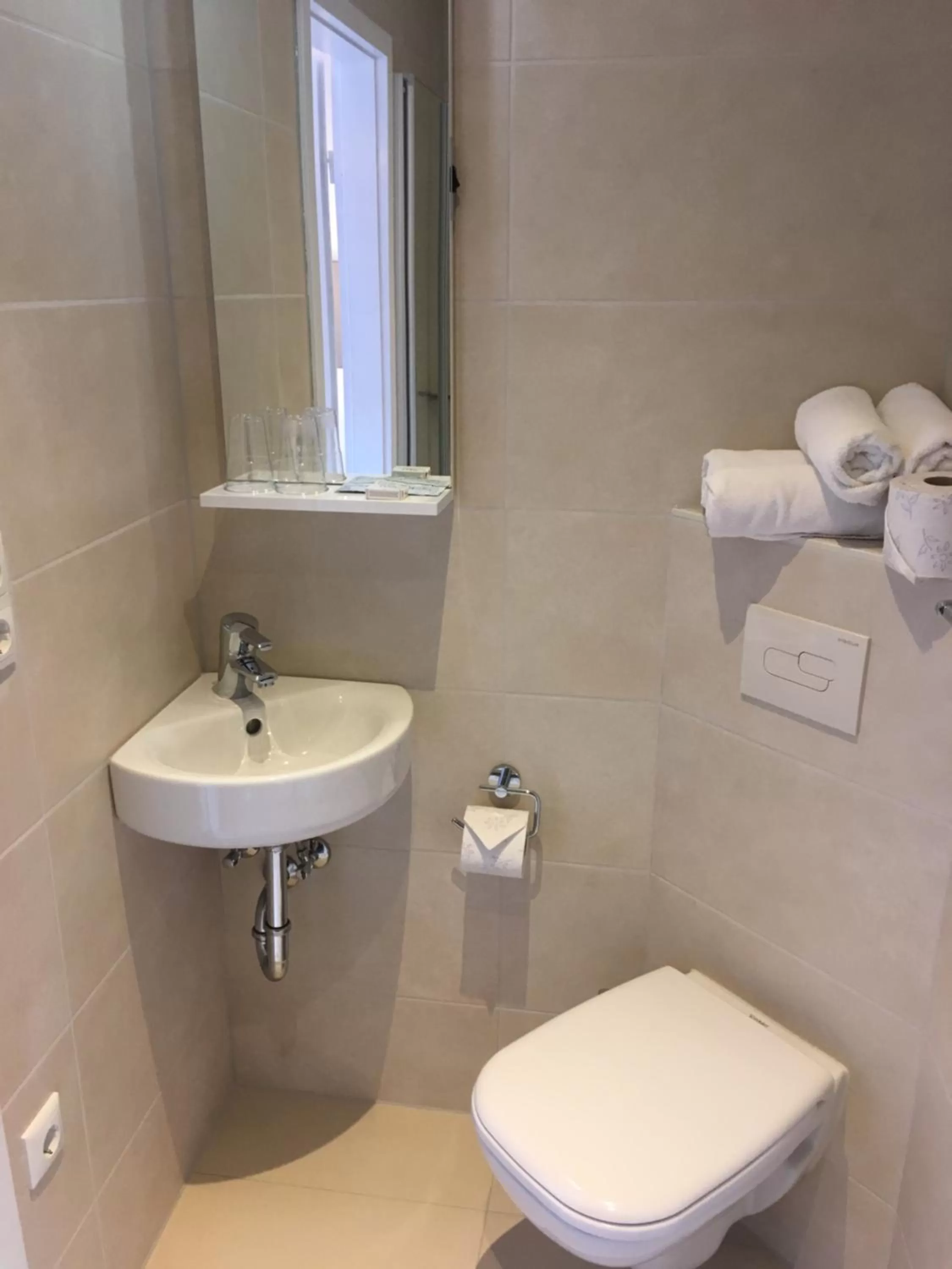 Photo of the whole room in Gasthaus Breitenbach