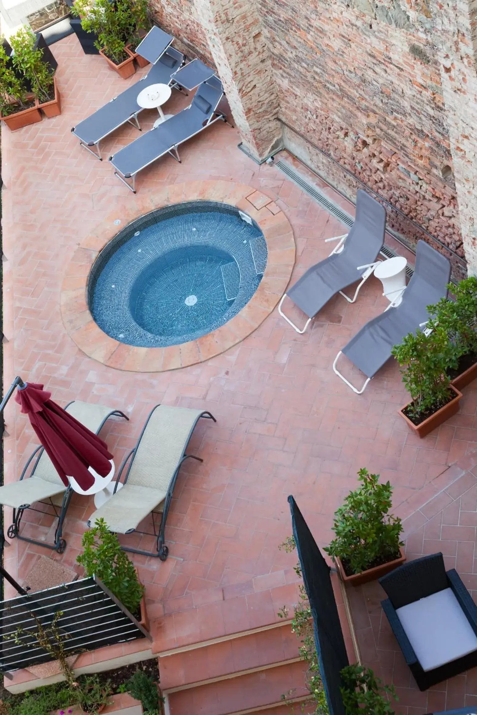 Pool View in Hotel San Miniato