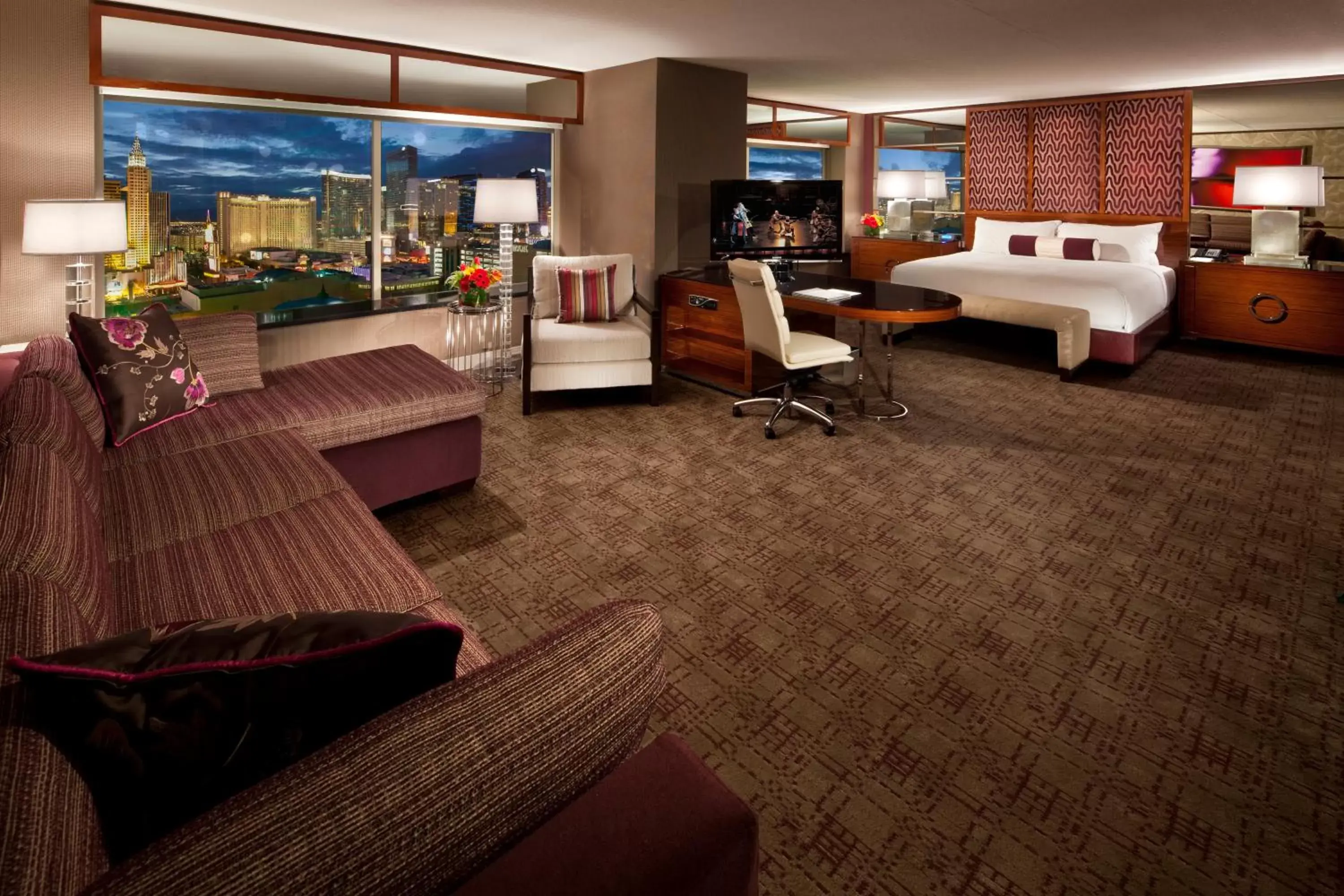 Executive King Suite in MGM Grand