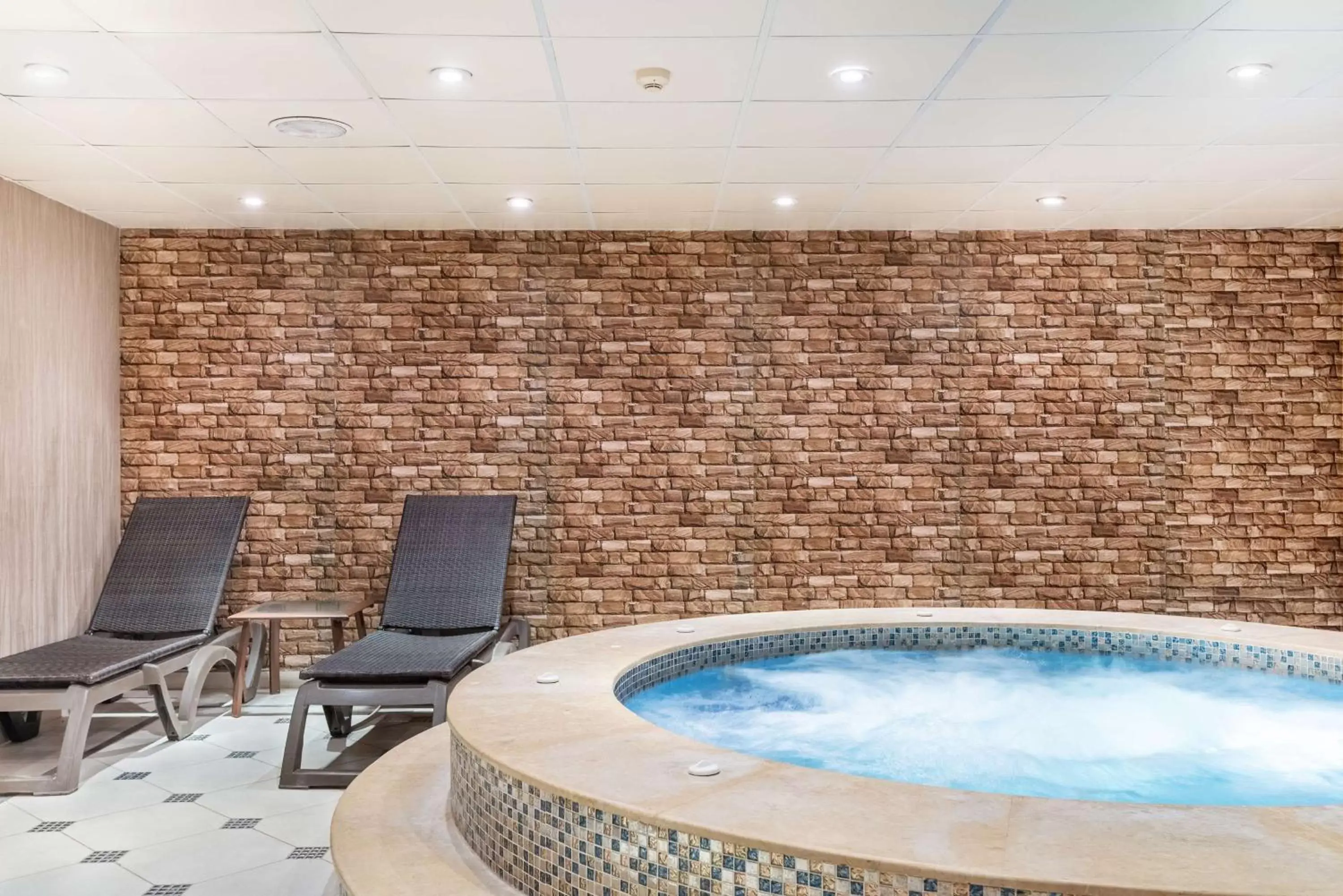Spa and wellness centre/facilities, Swimming Pool in Radisson Blu Hotel Alexandria