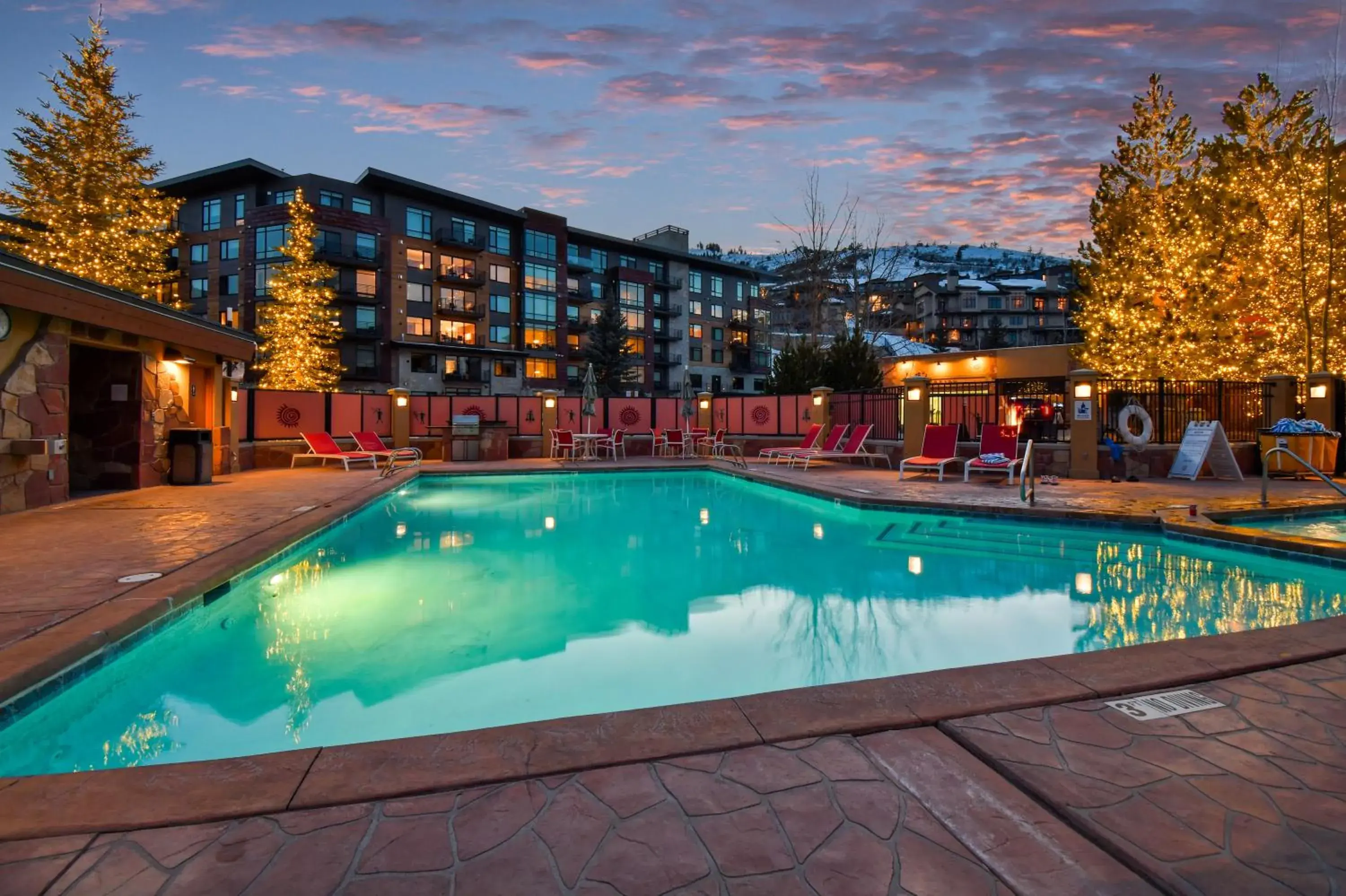 Swimming Pool in Sundial Lodge Park City - Canyons Village