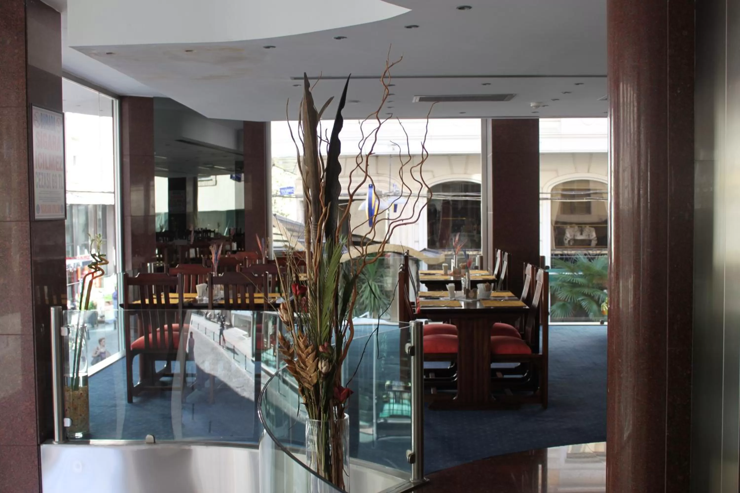Restaurant/places to eat in SV Business Hotel Taksim