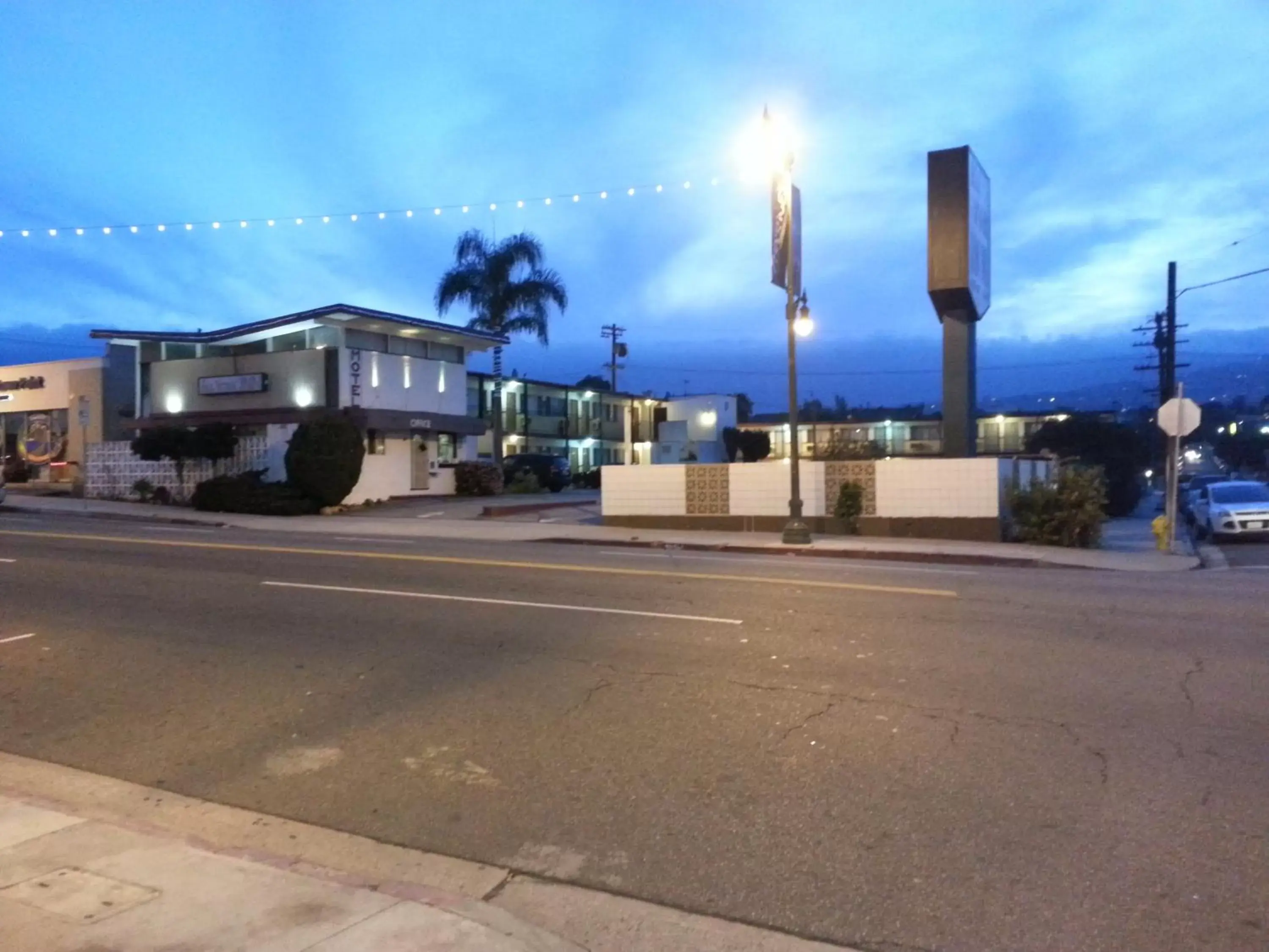 Facade/entrance, Property Building in Guest Harbor Inn- Port Of Los Angeles San Pedro