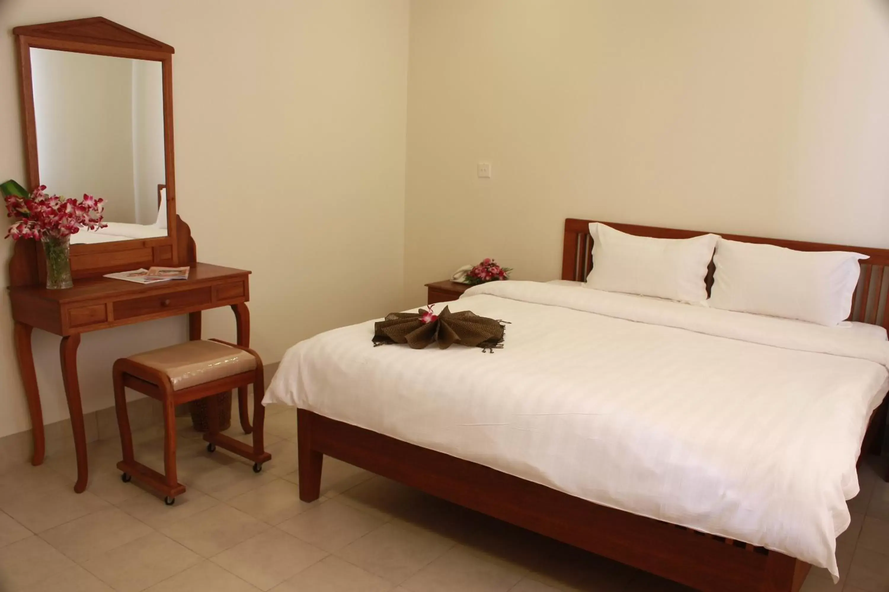 Bed, Room Photo in Lux Riverside Hotel & Apartment