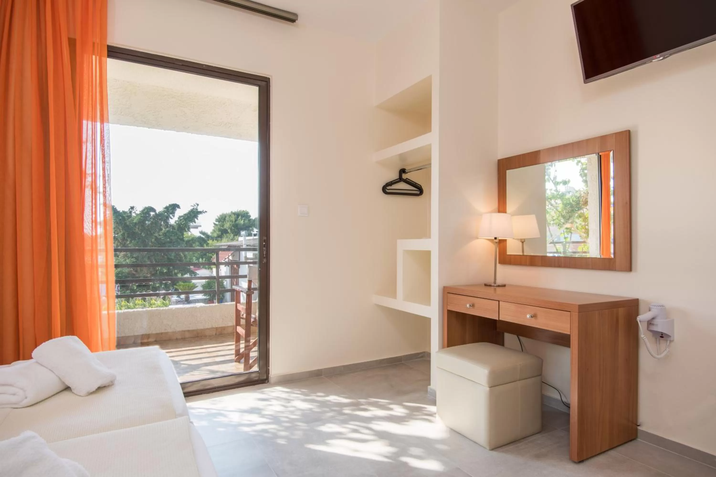 Photo of the whole room in Lido Hotel