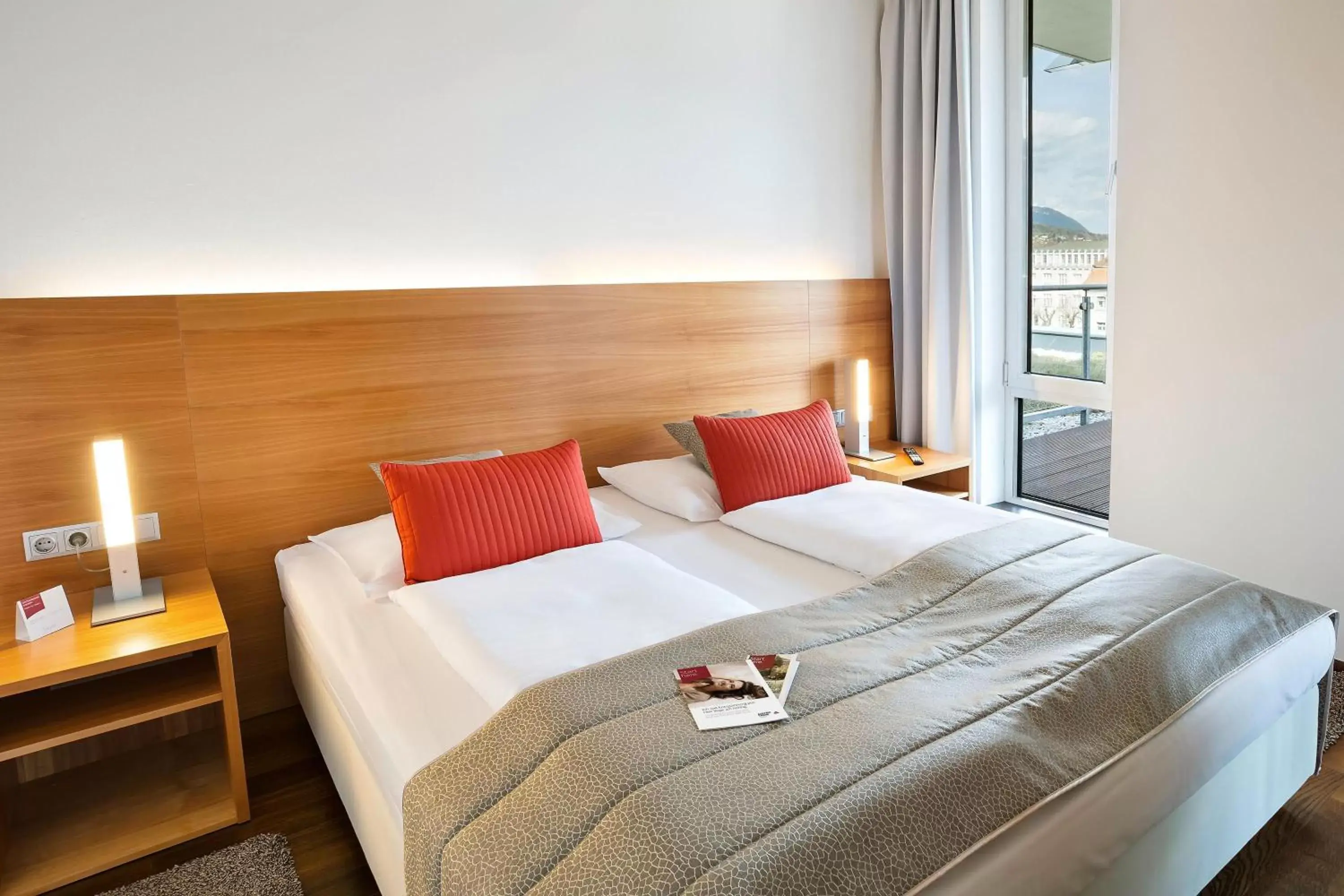 Bed in Austria Trend Hotel Congress Innsbruck
