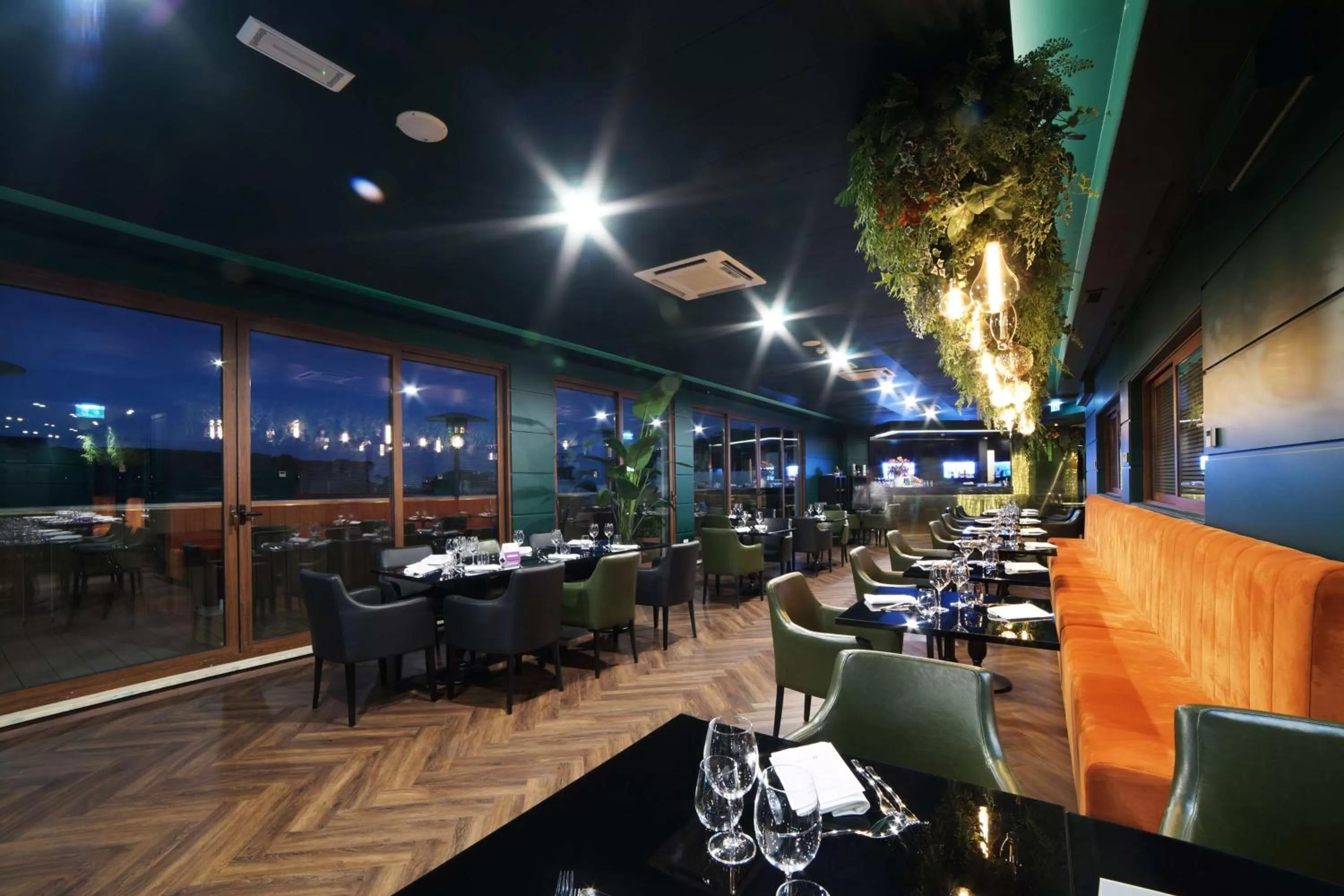 Restaurant/places to eat in Radisson Blu GHR Rome