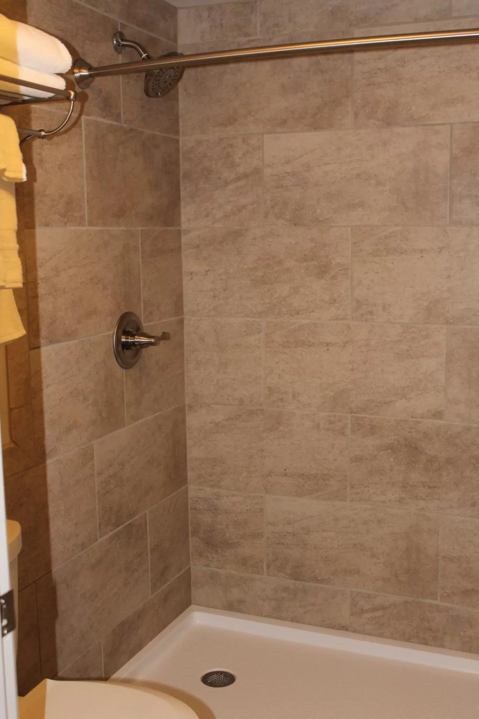 Shower, Bathroom in Best Western Plus Concord Inn