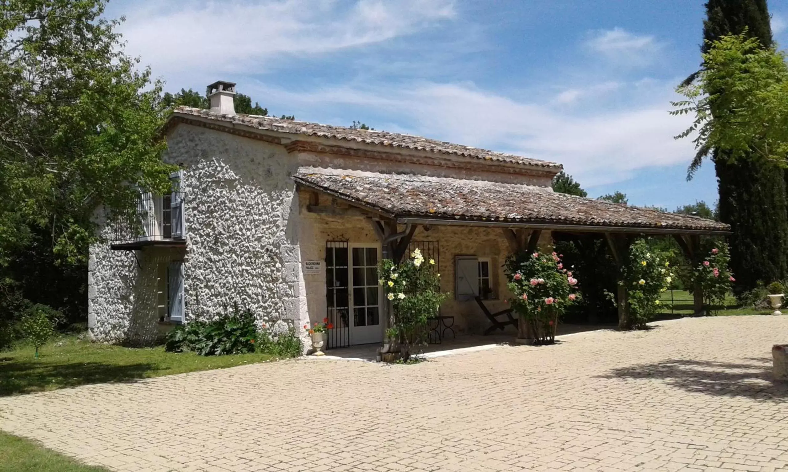 Property Building in Le Colombier