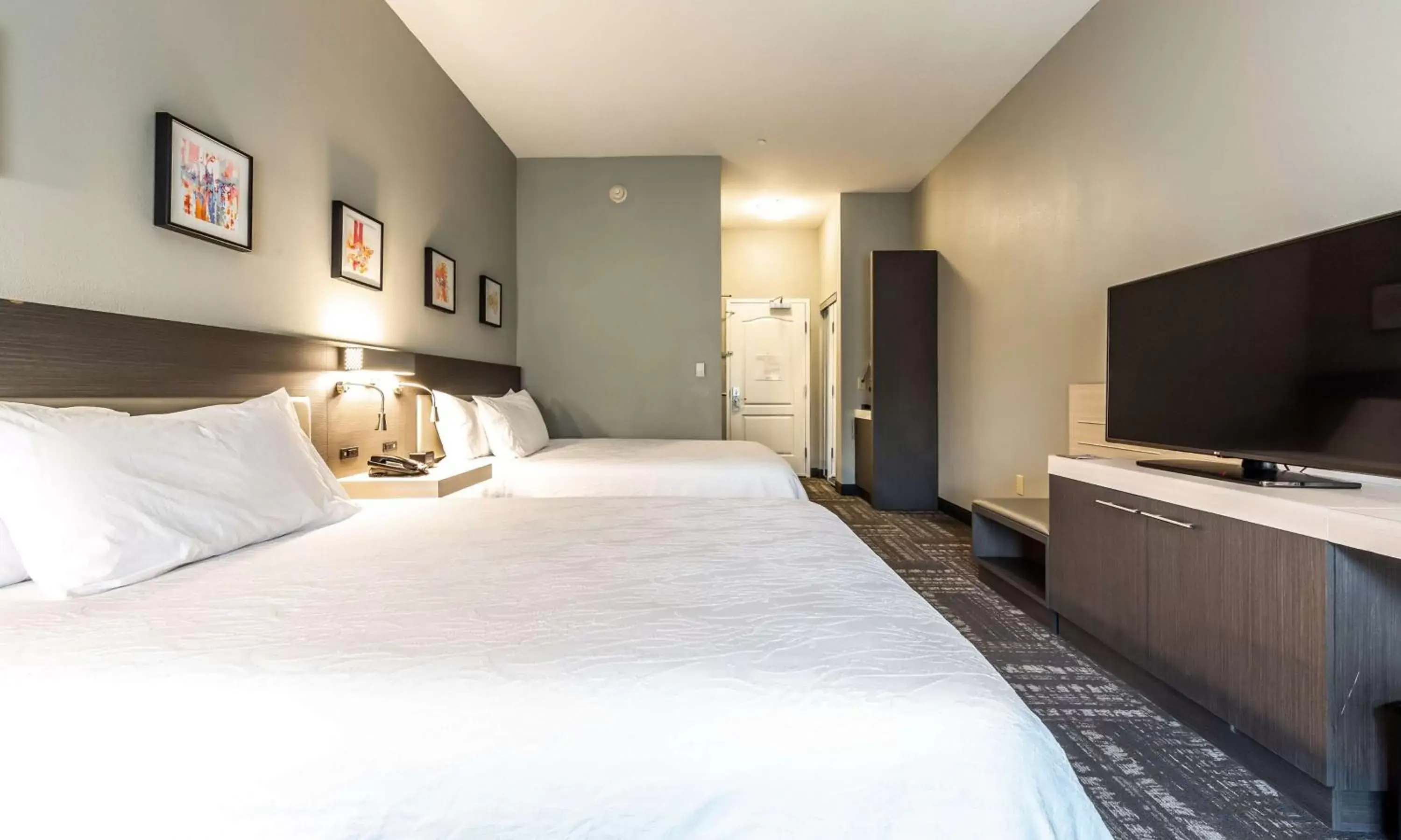 Bedroom, Bed in Hilton Garden Inn Beaumont Bedroom, Bed in Hilton Garden Inn Beaumont