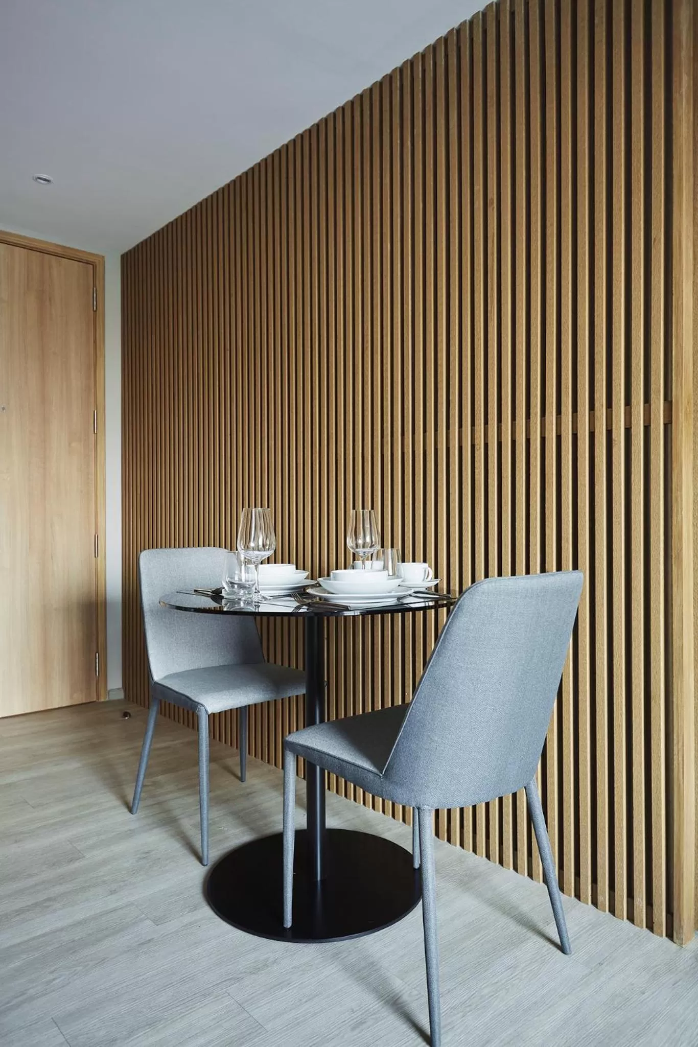 Dining area in Aspira Tropical Residence Thong Lor