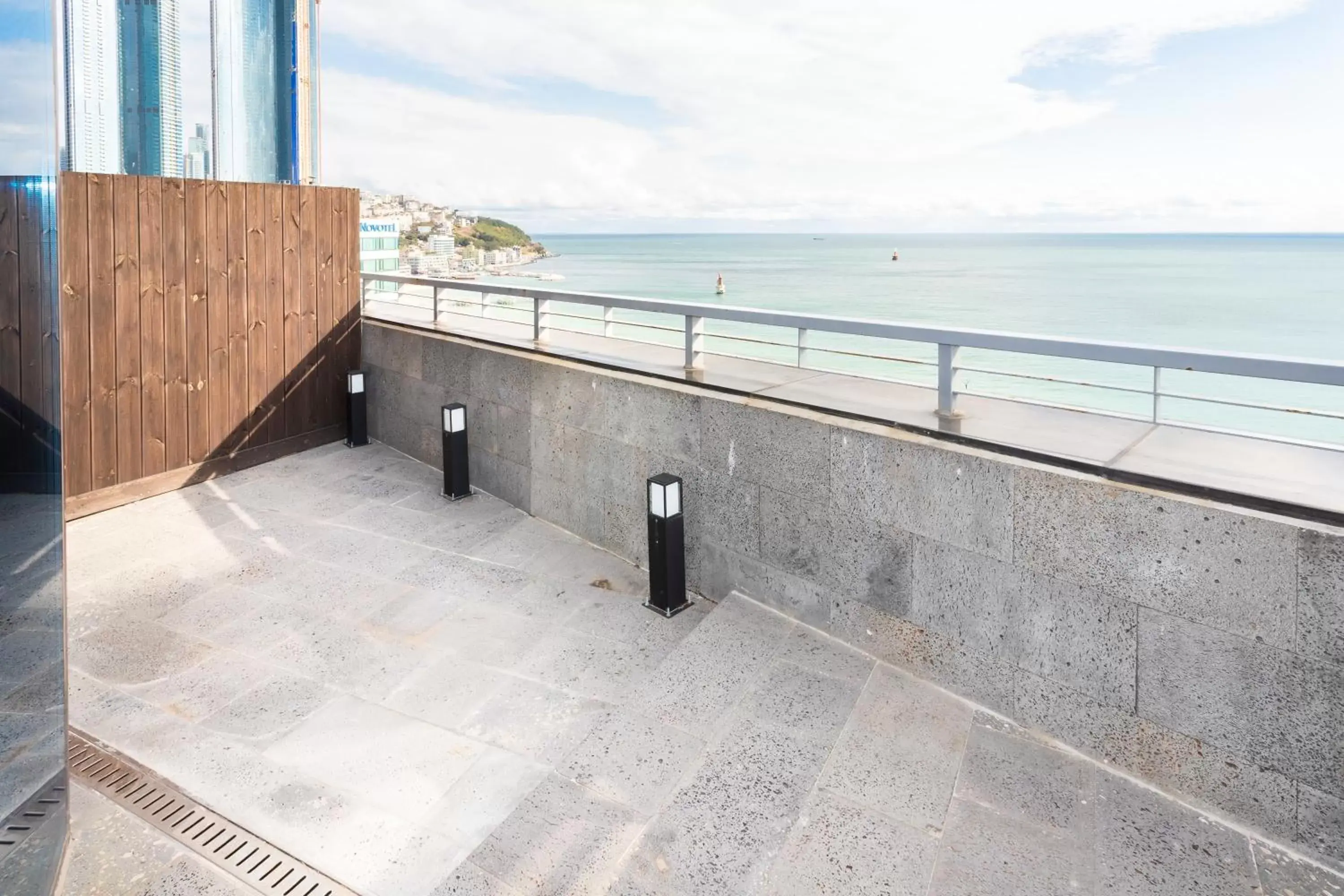 Balcony/Terrace, Sea View in Sunset Business Hotel