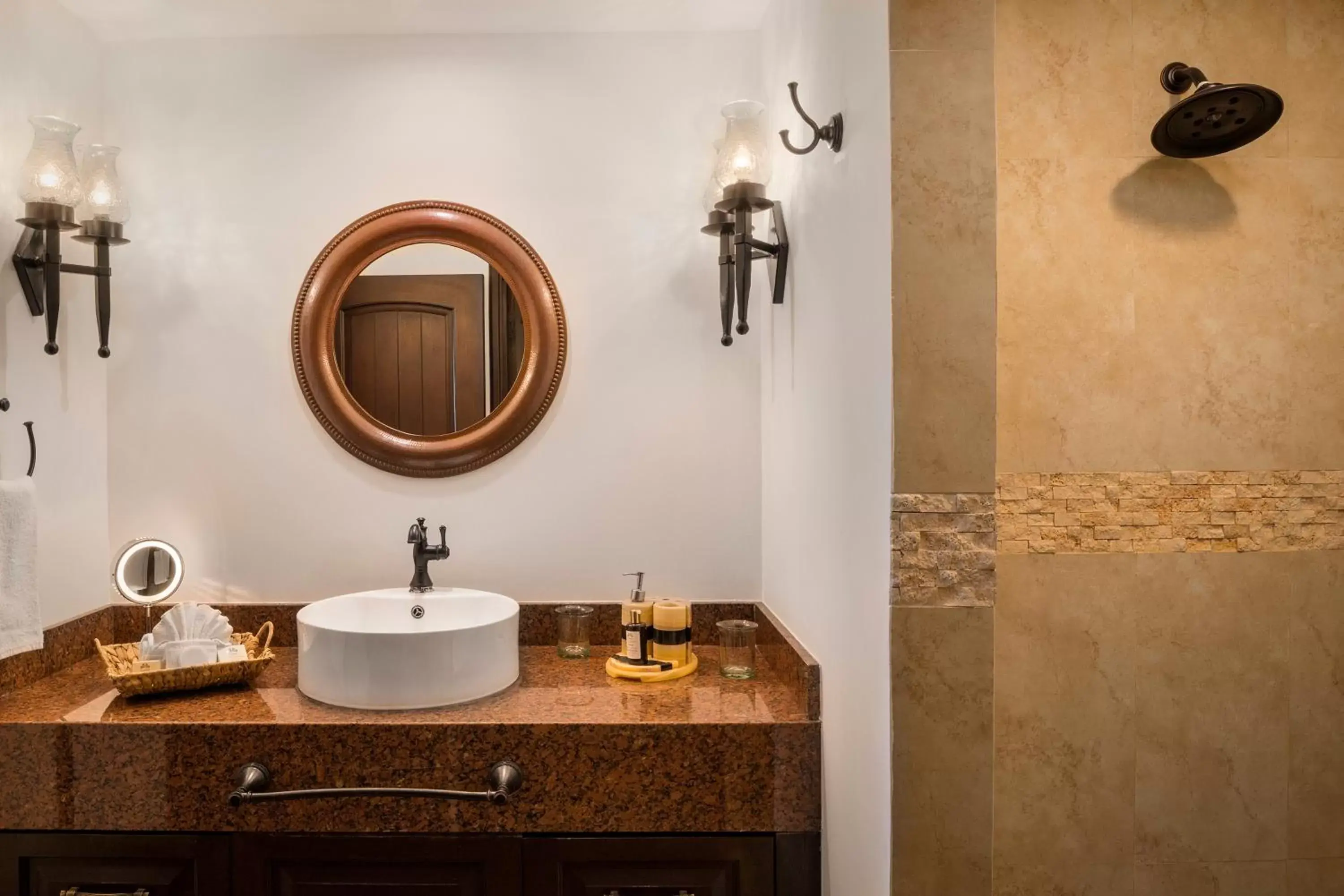 Shower, Bathroom in Hacienda Encantada Resort & Spa