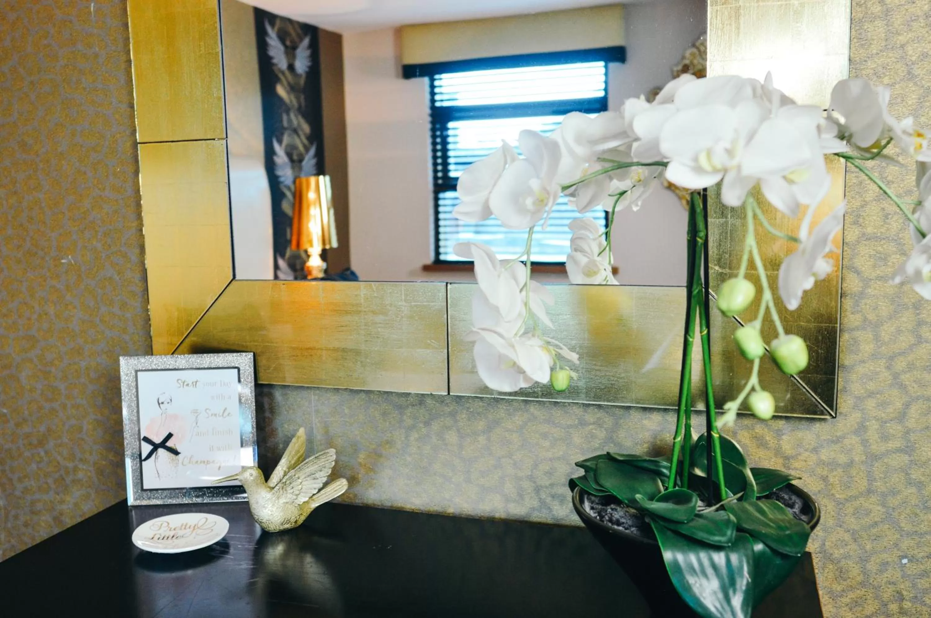 Decorative detail in Posh Pads - Liverpool 1 - Apart-Hotel