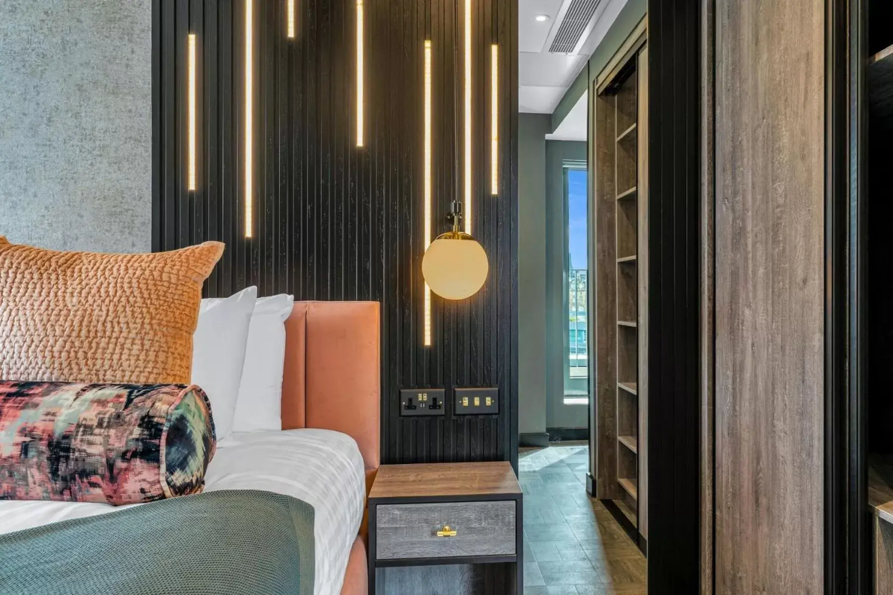 Bedroom in Roomzzz Edinburgh Bedroom in Roomzzz Edinburgh