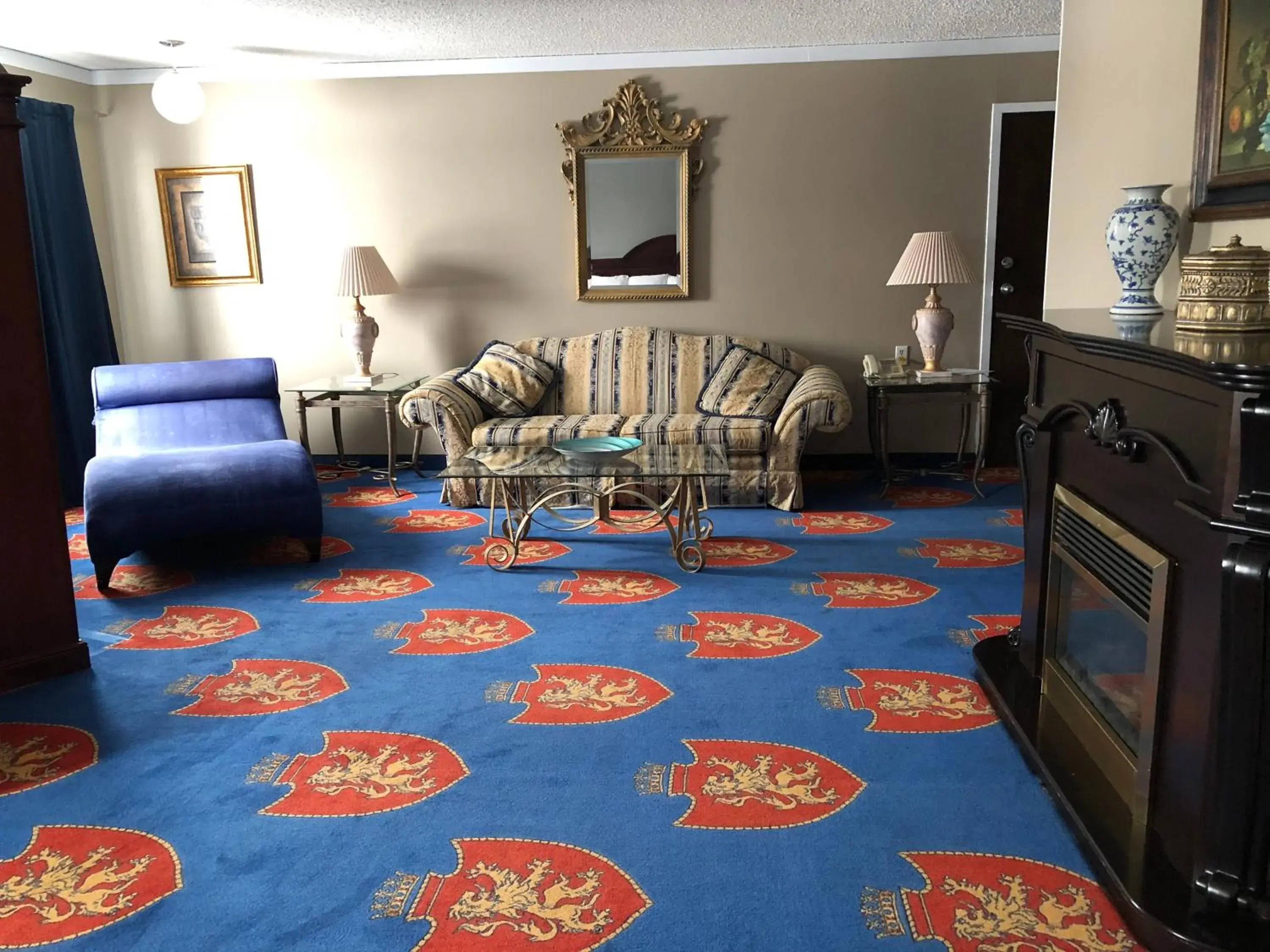 Living room, Seating Area in Ramada by Wyndham Prince Albert